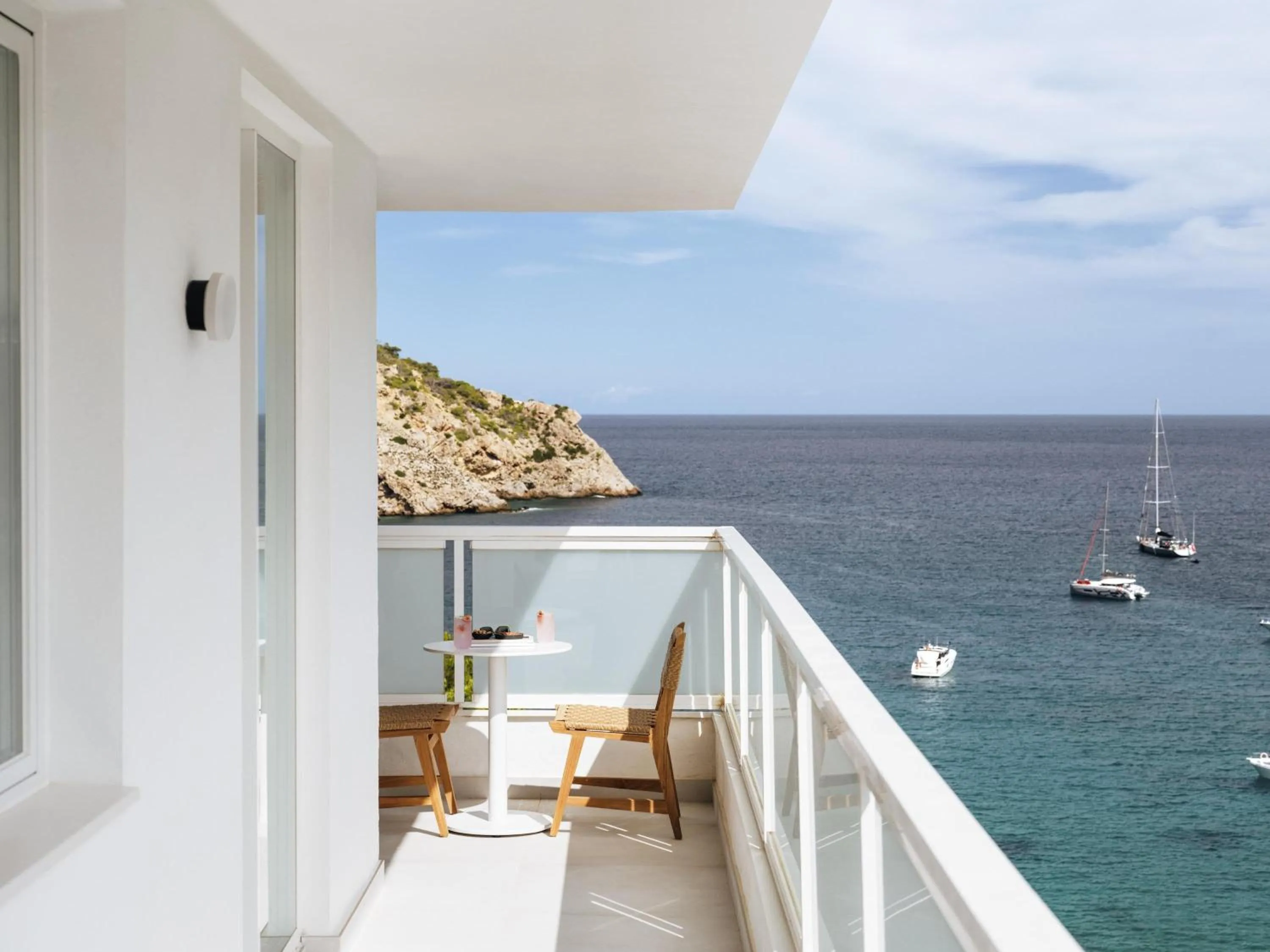 Bedroom in Mondrian Ibiza