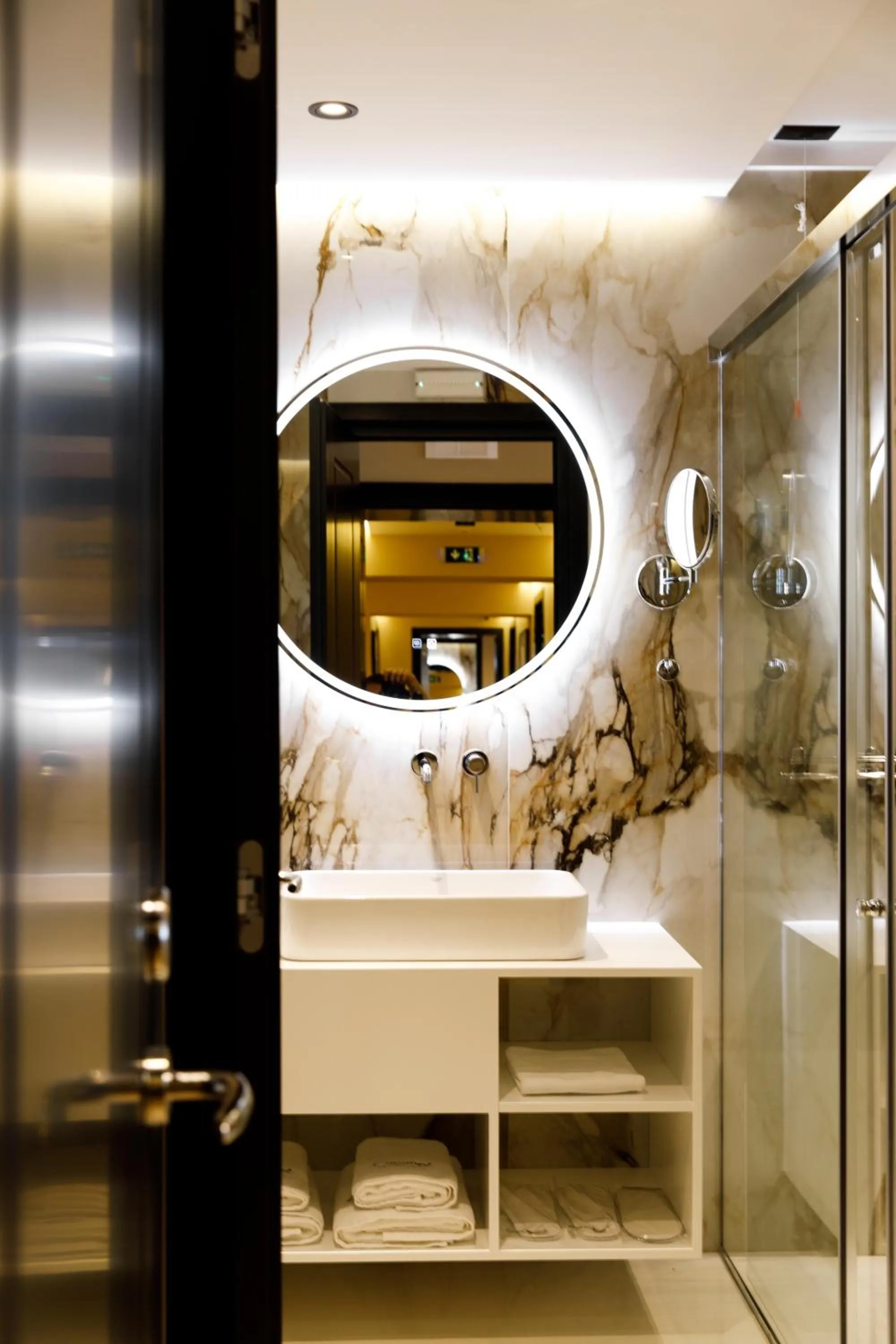 Bathroom in Caramel Boutique Hotel