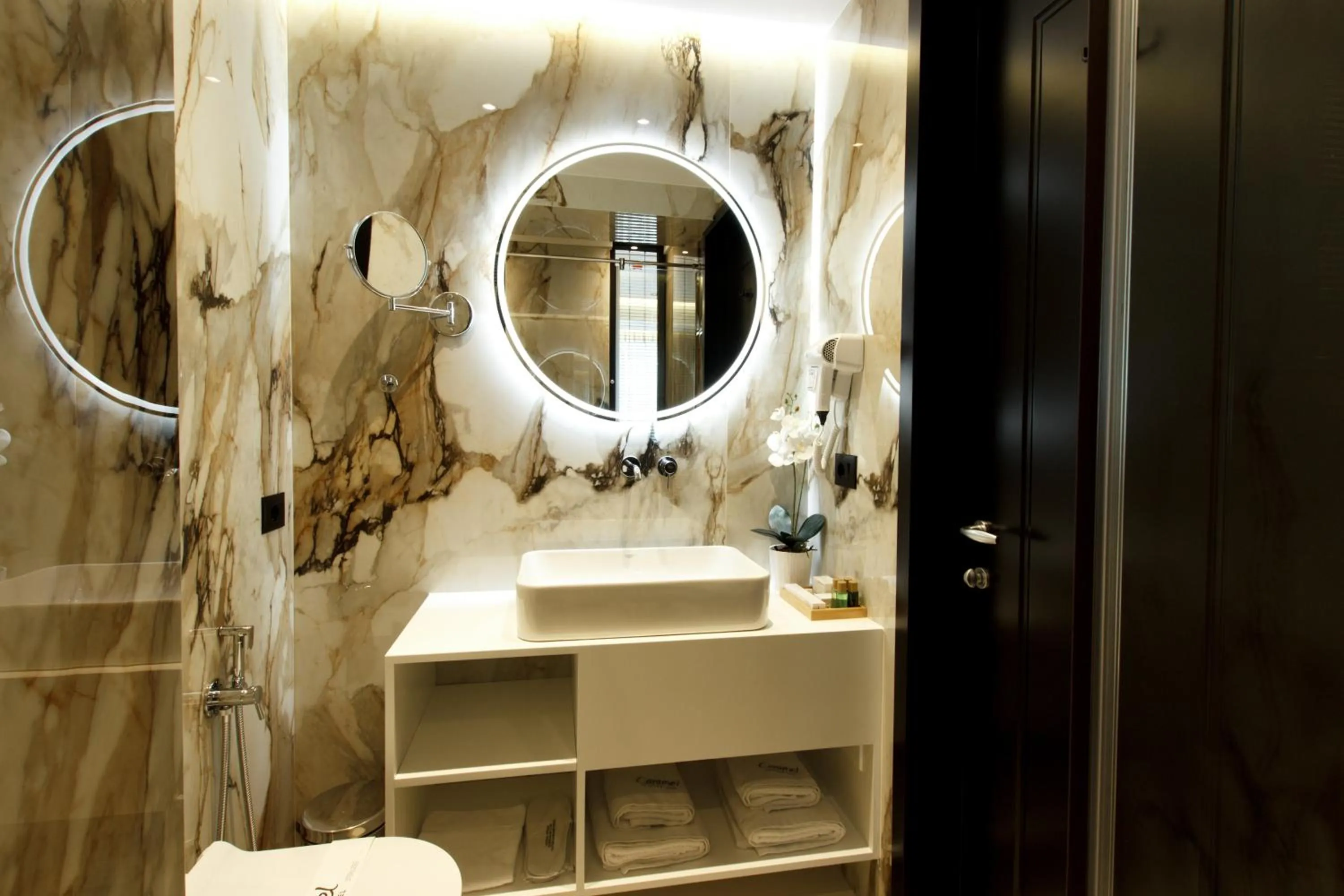 Bathroom in Caramel Boutique Hotel