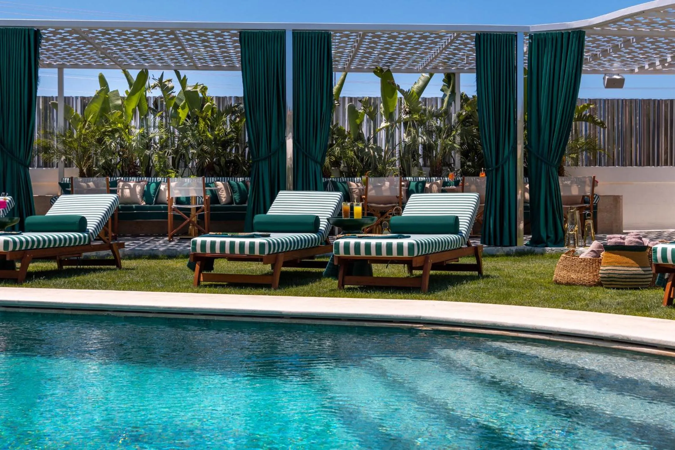 Day in The Xon Hotel