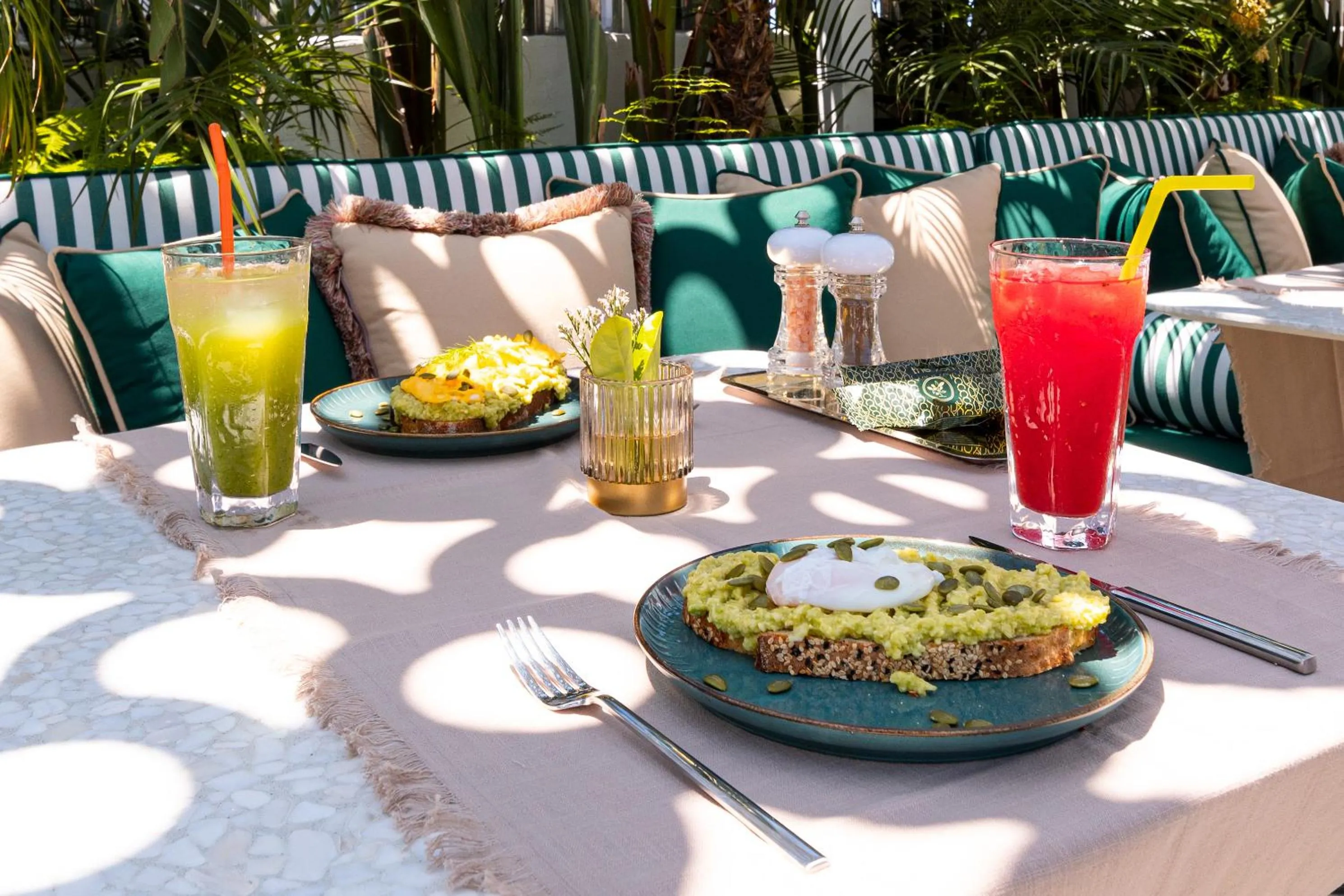 Food and drinks in The Xon Hotel