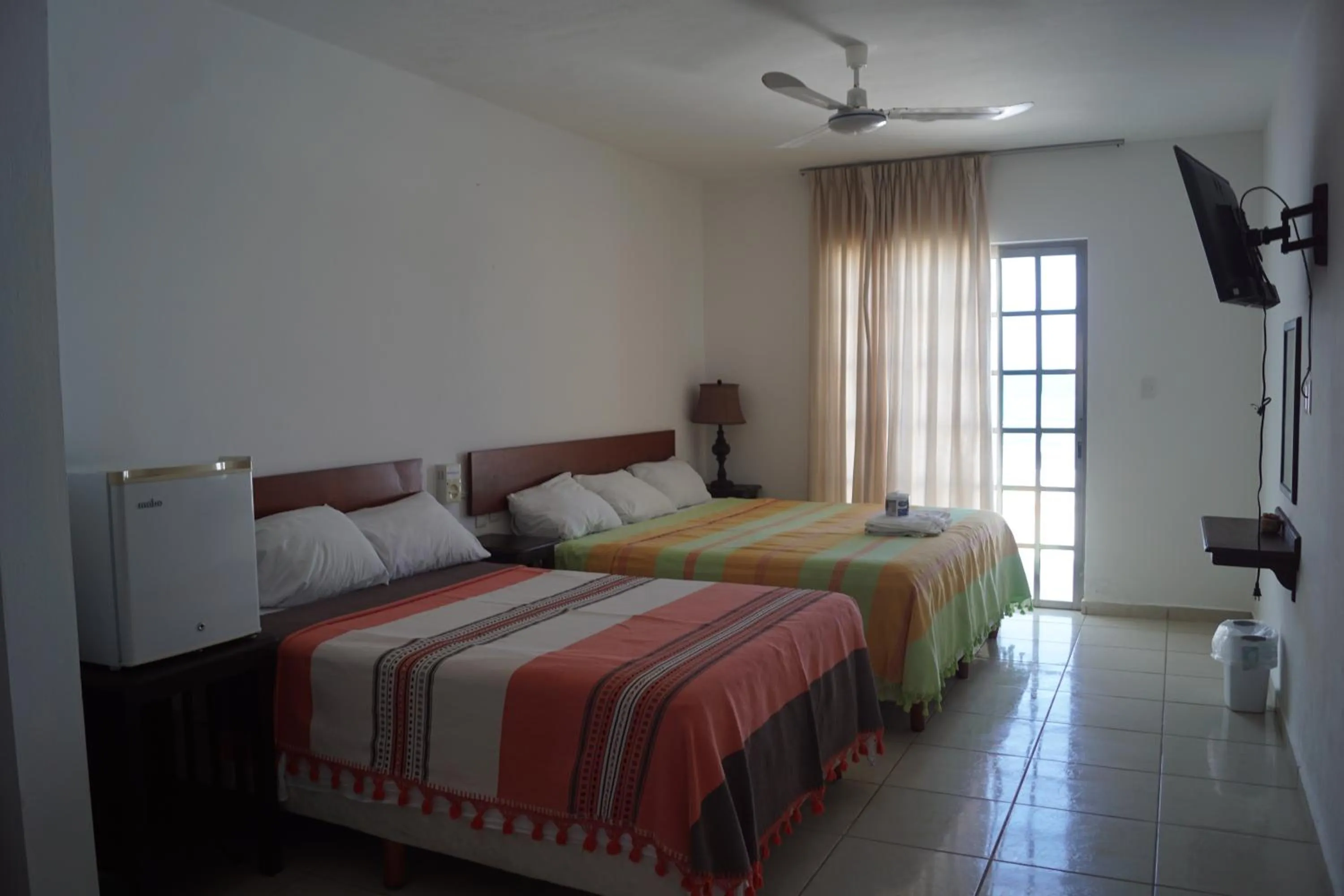 Bedroom, Bed in Hotel La Trigueña
