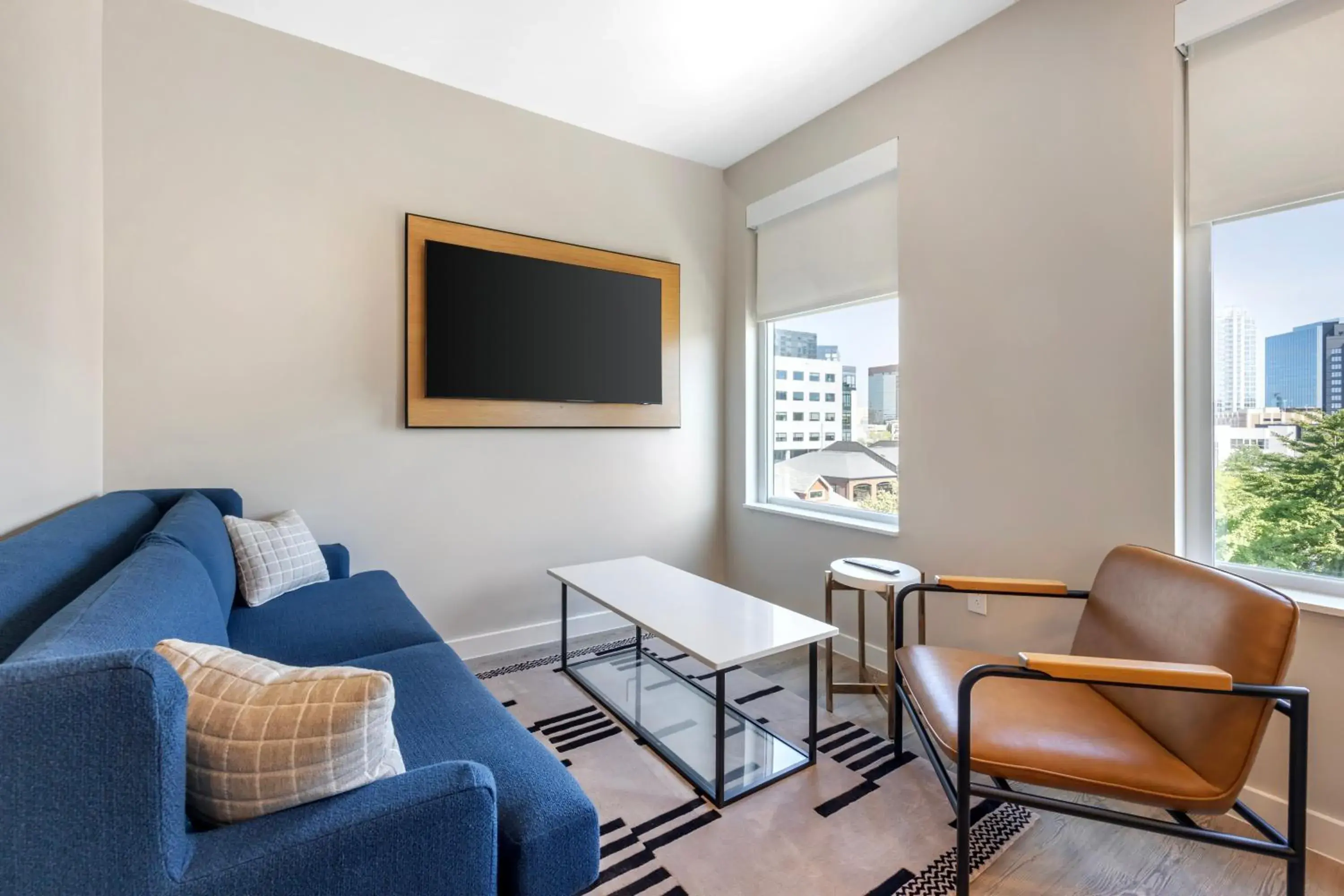 Living room in Motif Nashville's Hotel on Music Row Living room in Motif Nashville's Hotel on Music Row