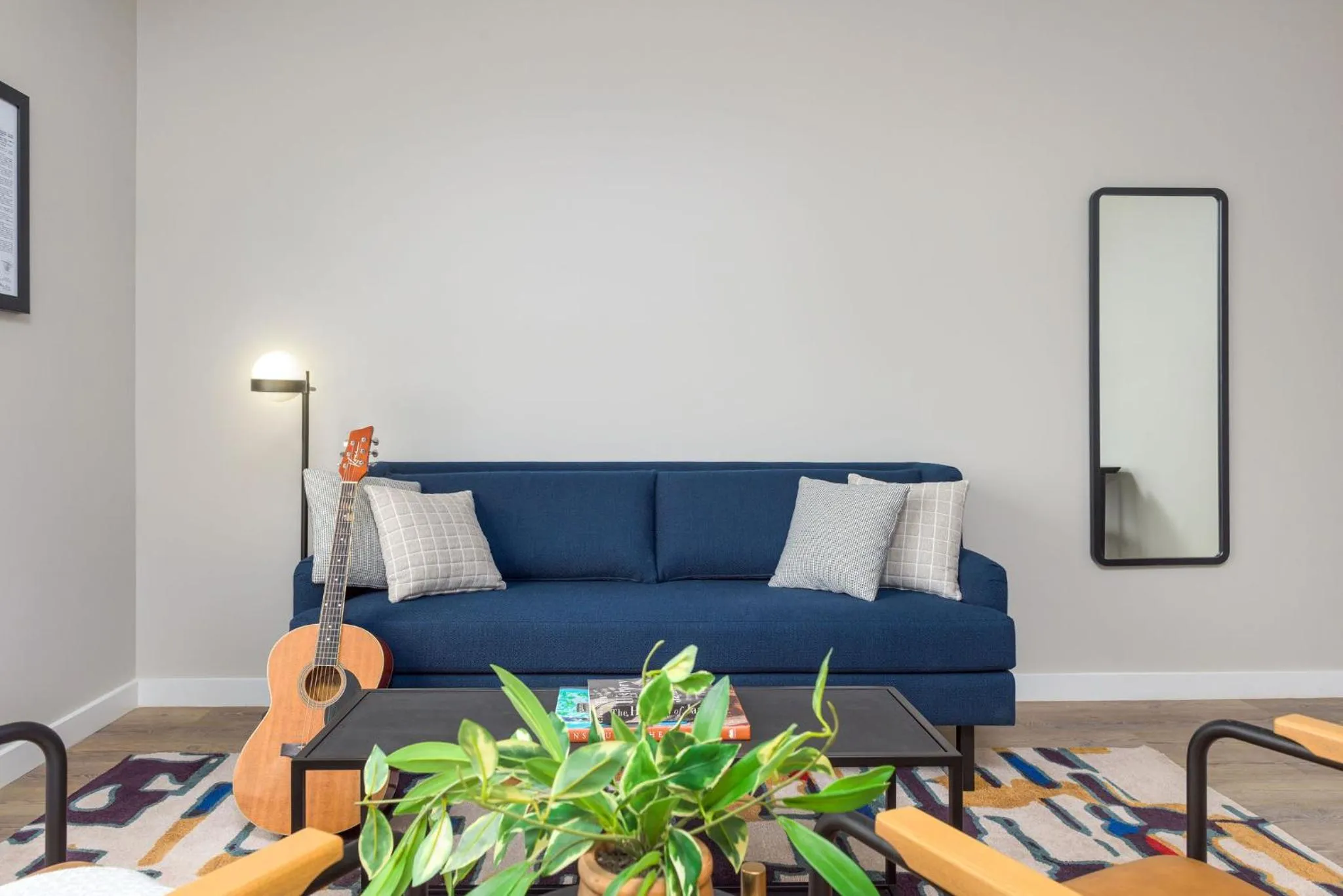 Living room in Motif Nashville's Hotel on Music Row