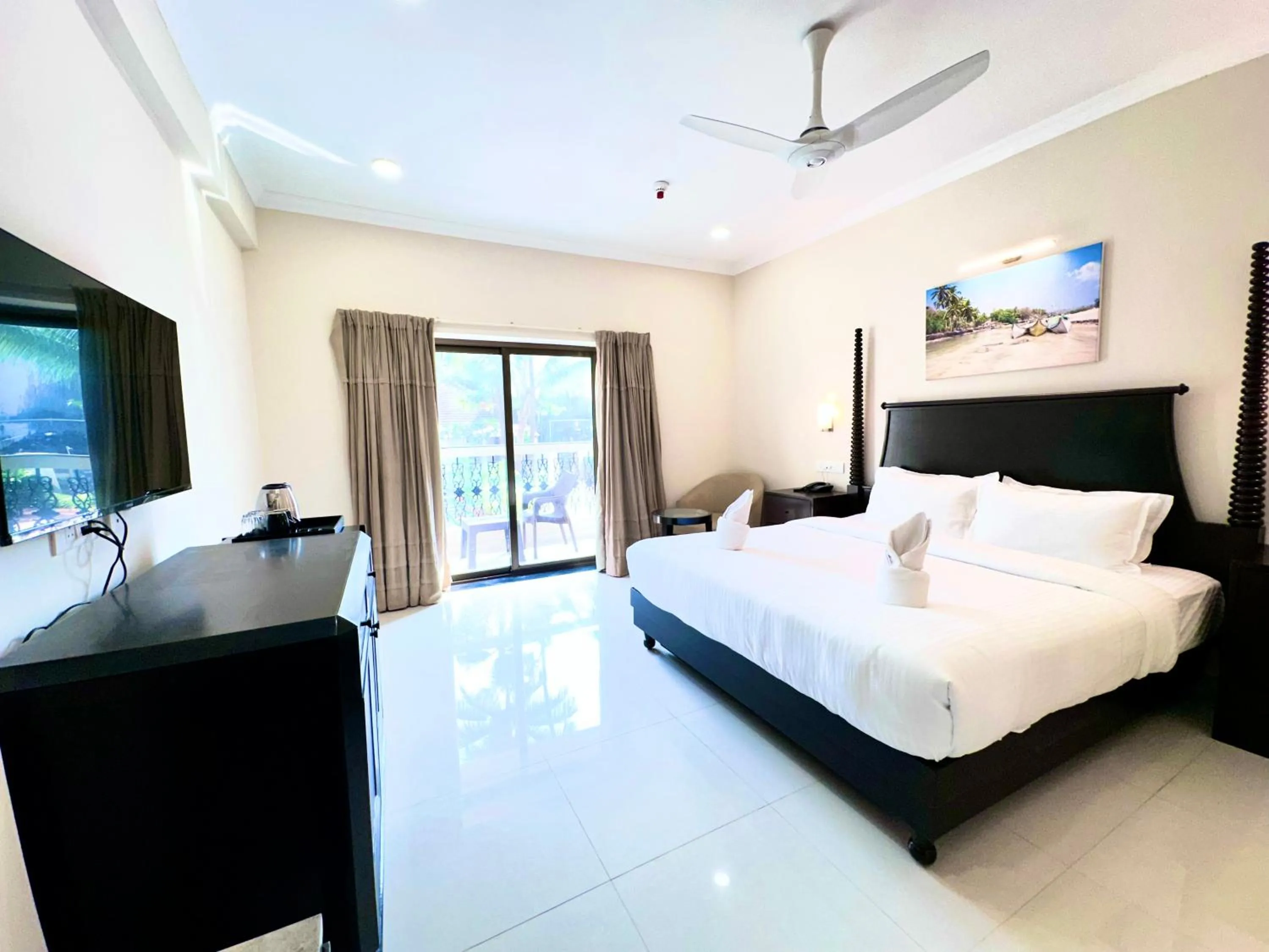 Bed in Silver Sands Sunshine - Angaara