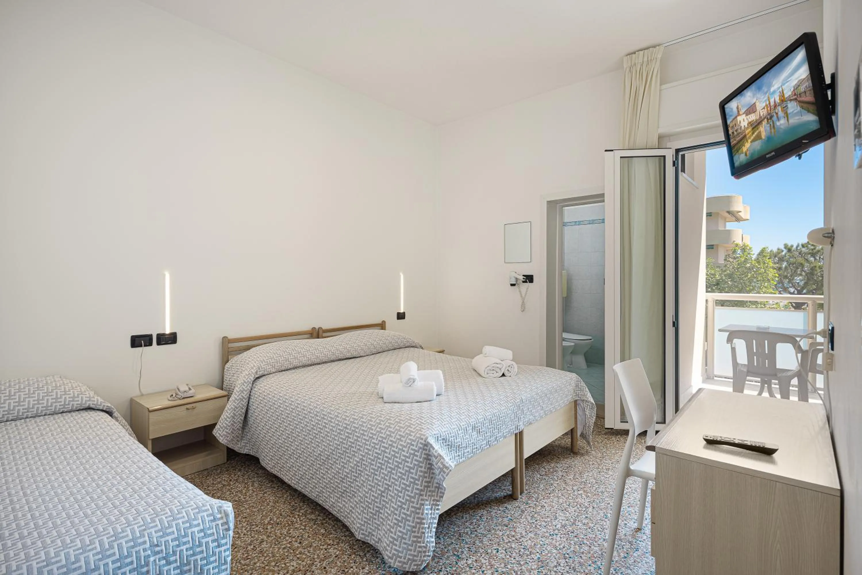 Bedroom, Bed in Hotel Altamarea Cesenatico