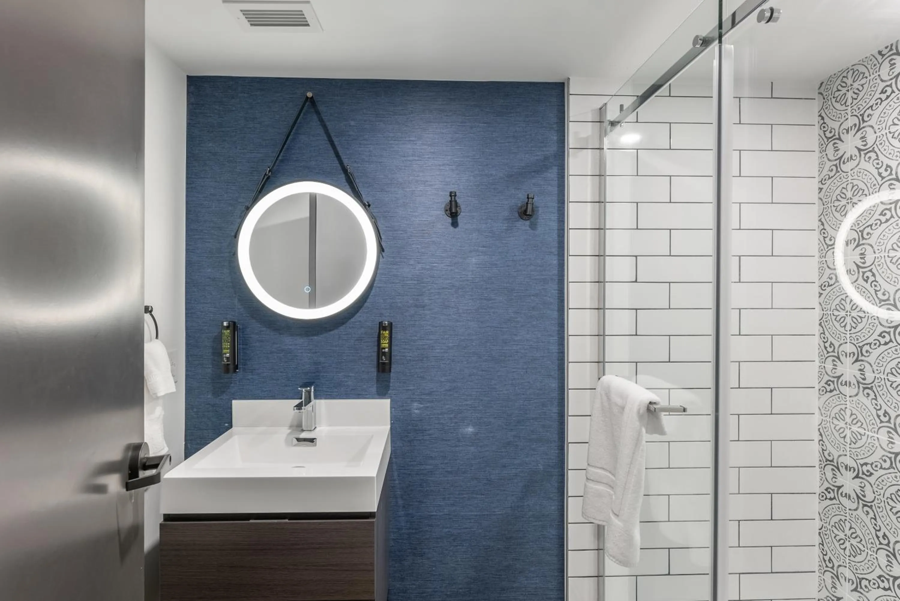 Bathroom in Cannery Lofts Niagara