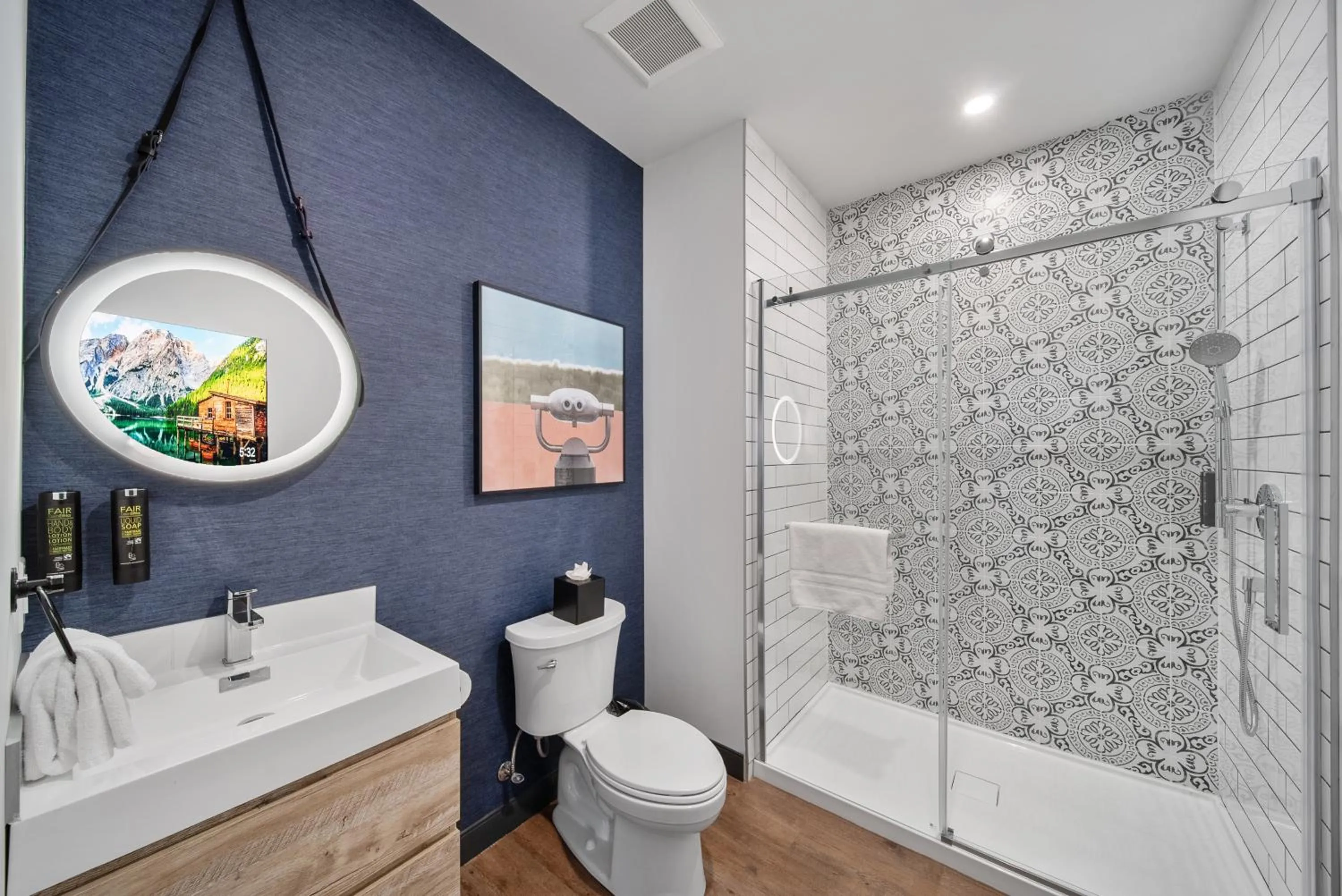 Bathroom in Cannery Lofts Niagara