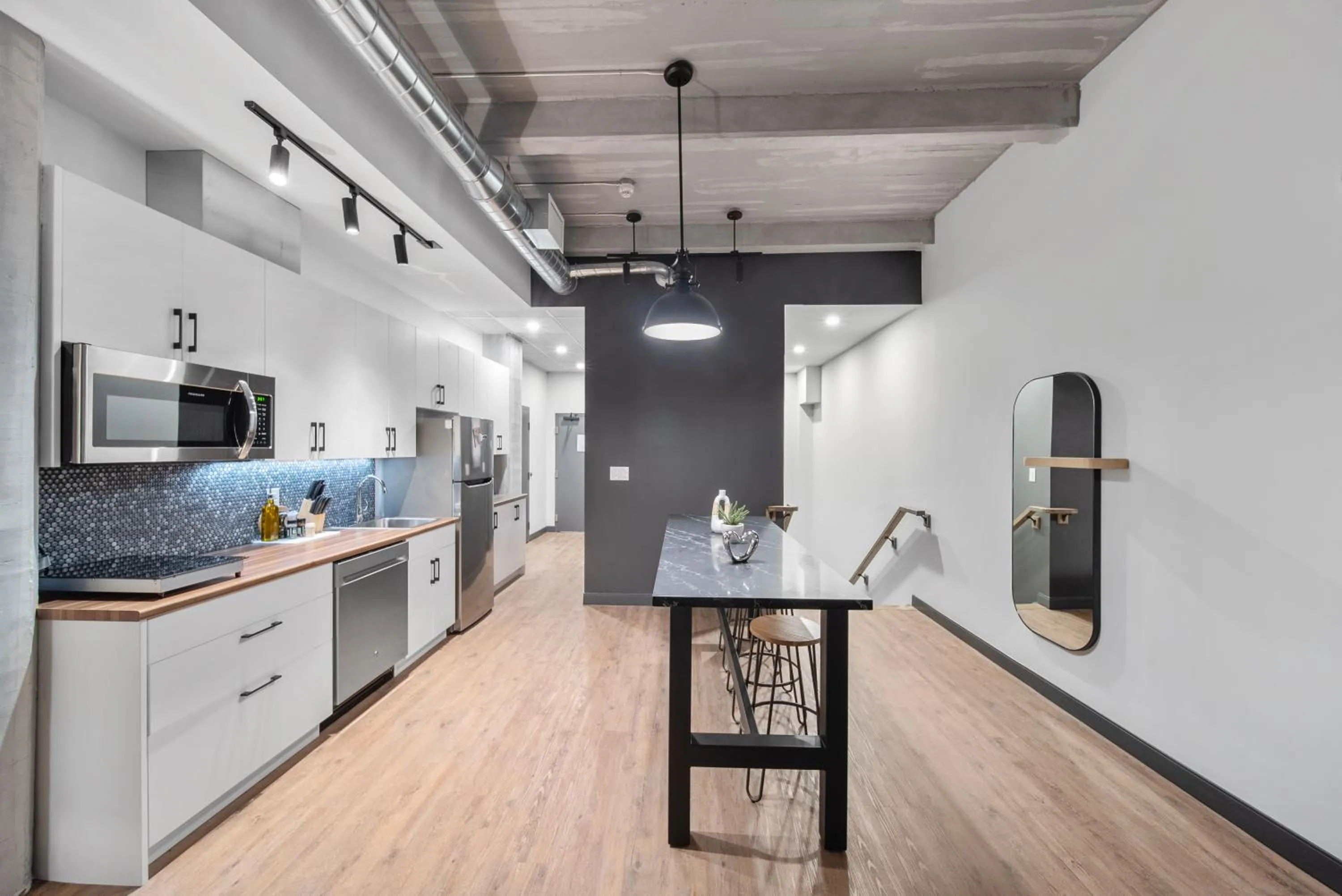 kitchen in Cannery Lofts Niagara