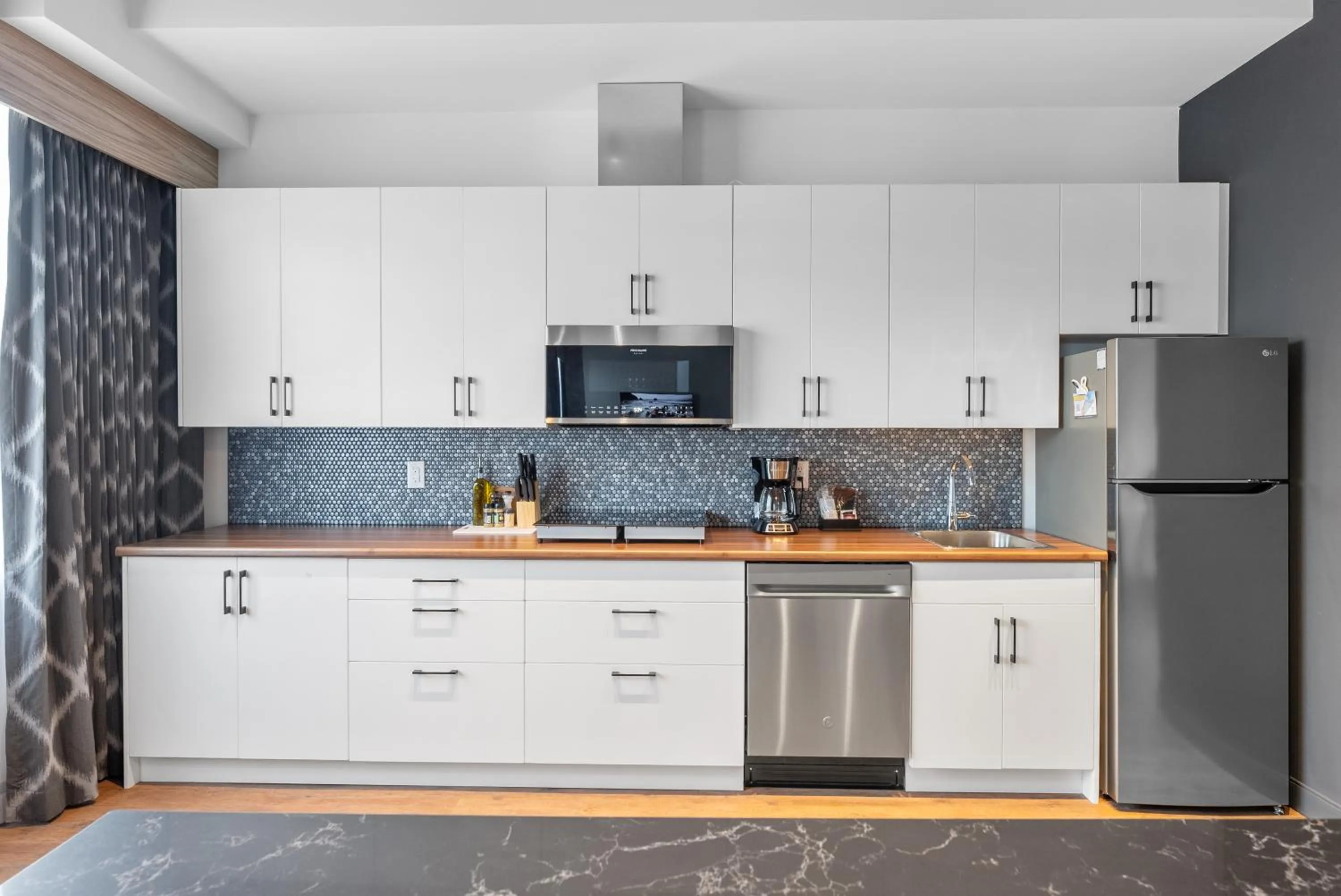 kitchen in Cannery Lofts Niagara