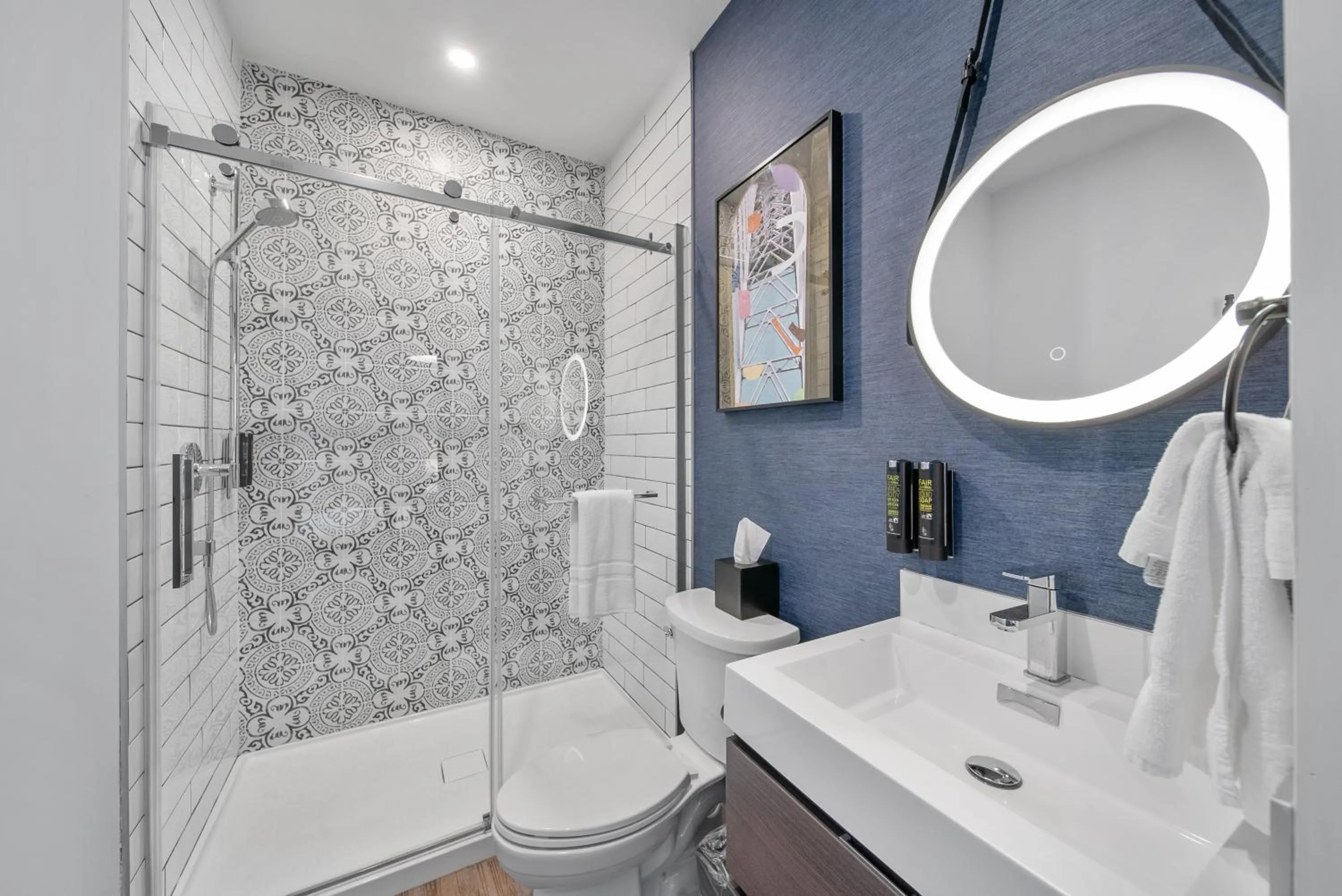 Bathroom in Cannery Lofts Niagara