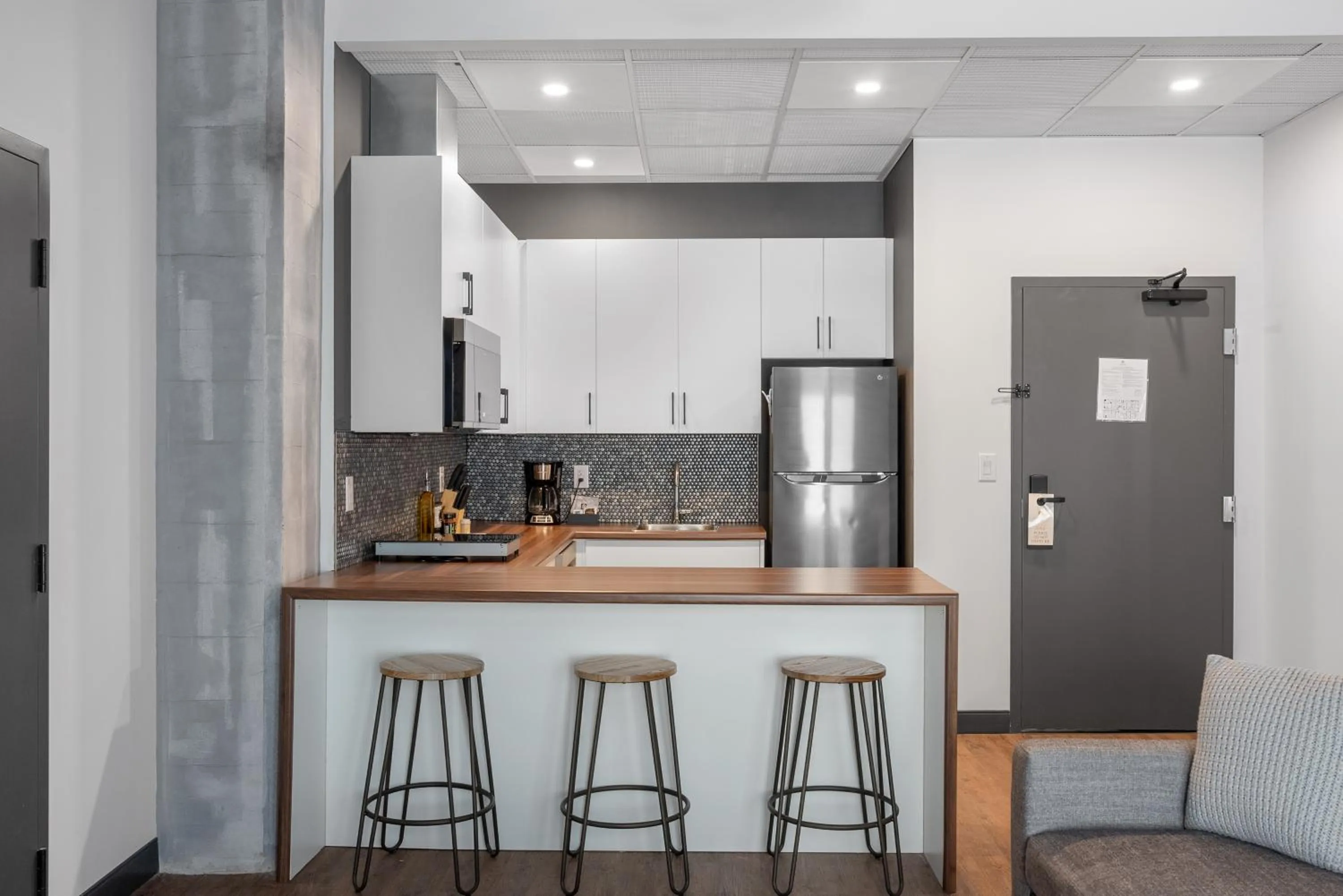 kitchen in Cannery Lofts Niagara