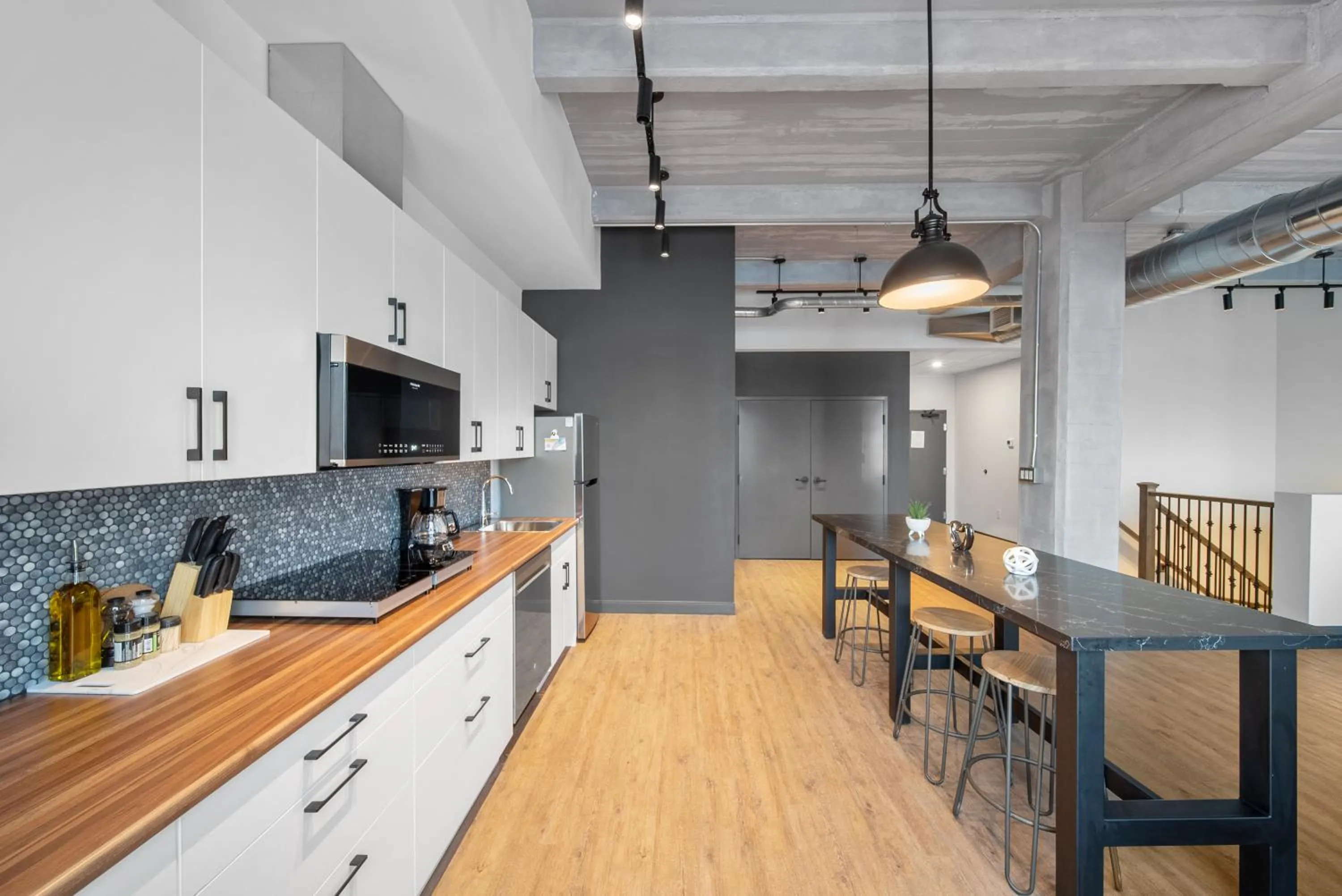 Dining area in Cannery Lofts Niagara