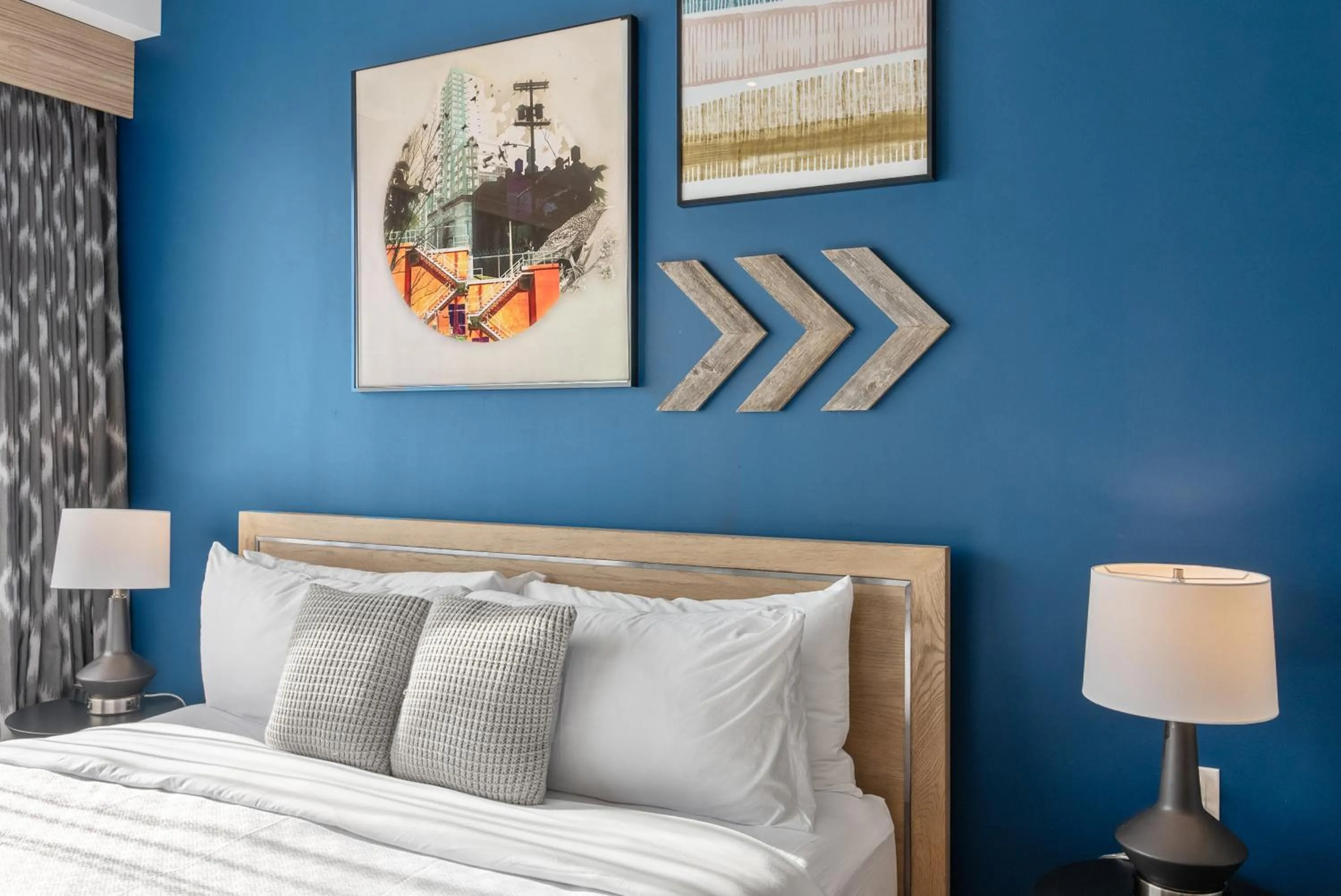 Bed in Cannery Lofts Niagara