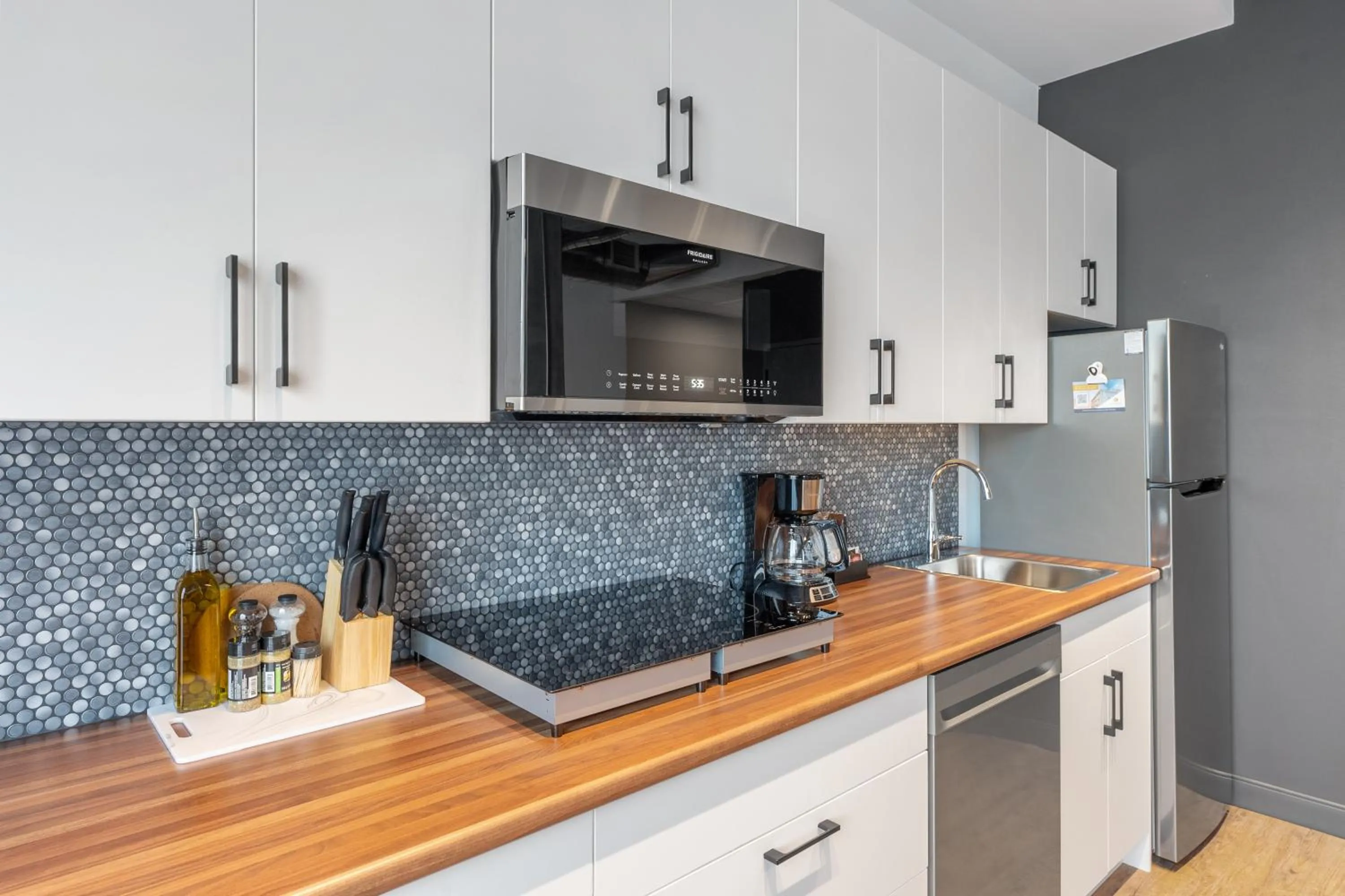 kitchen in Cannery Lofts Niagara