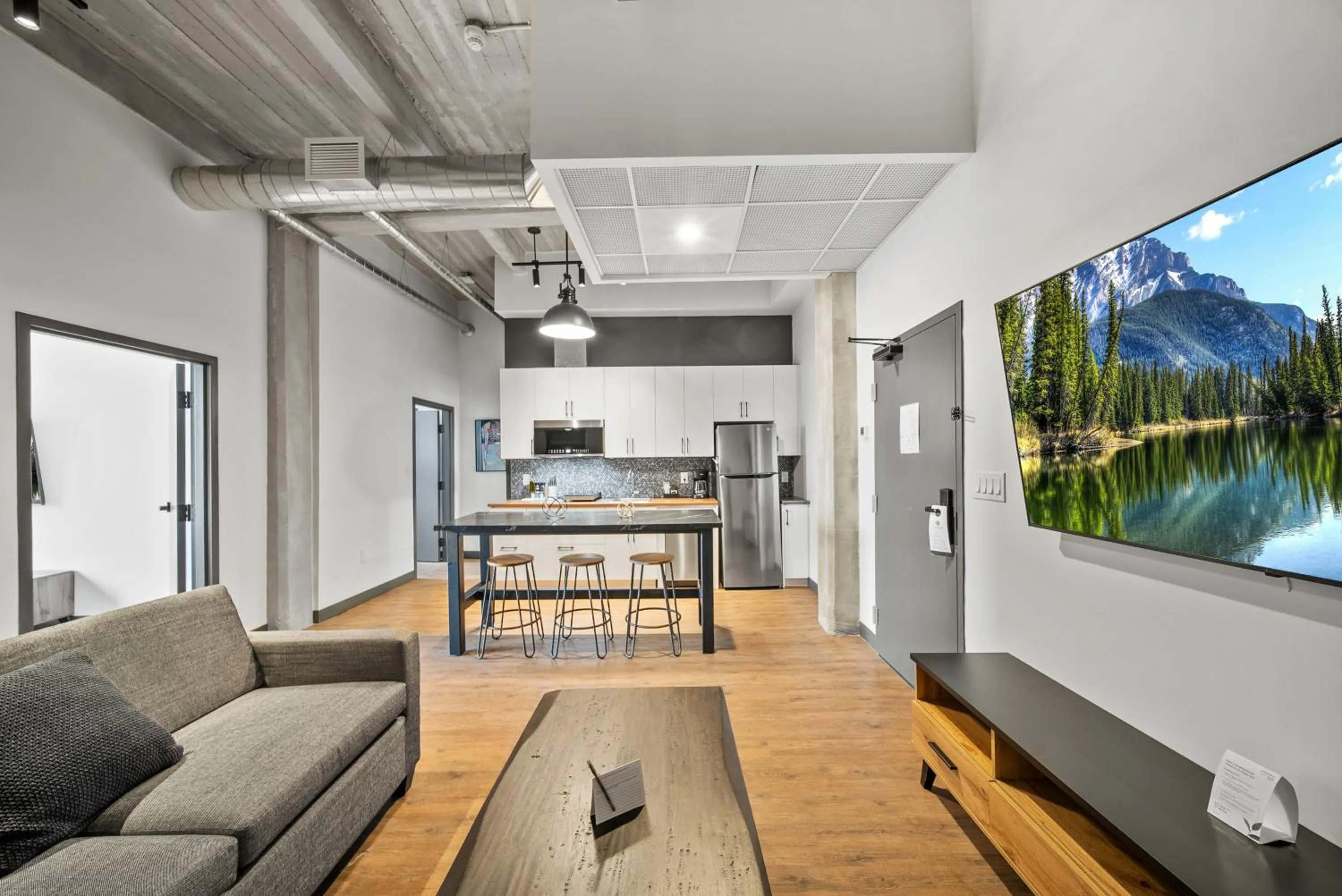 Dining area in Cannery Lofts Niagara
