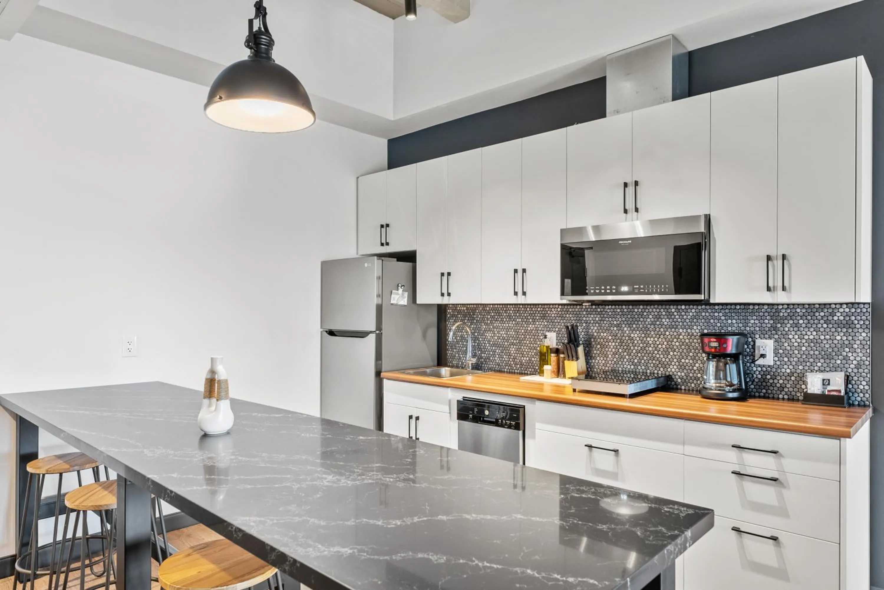kitchen in Cannery Lofts Niagara