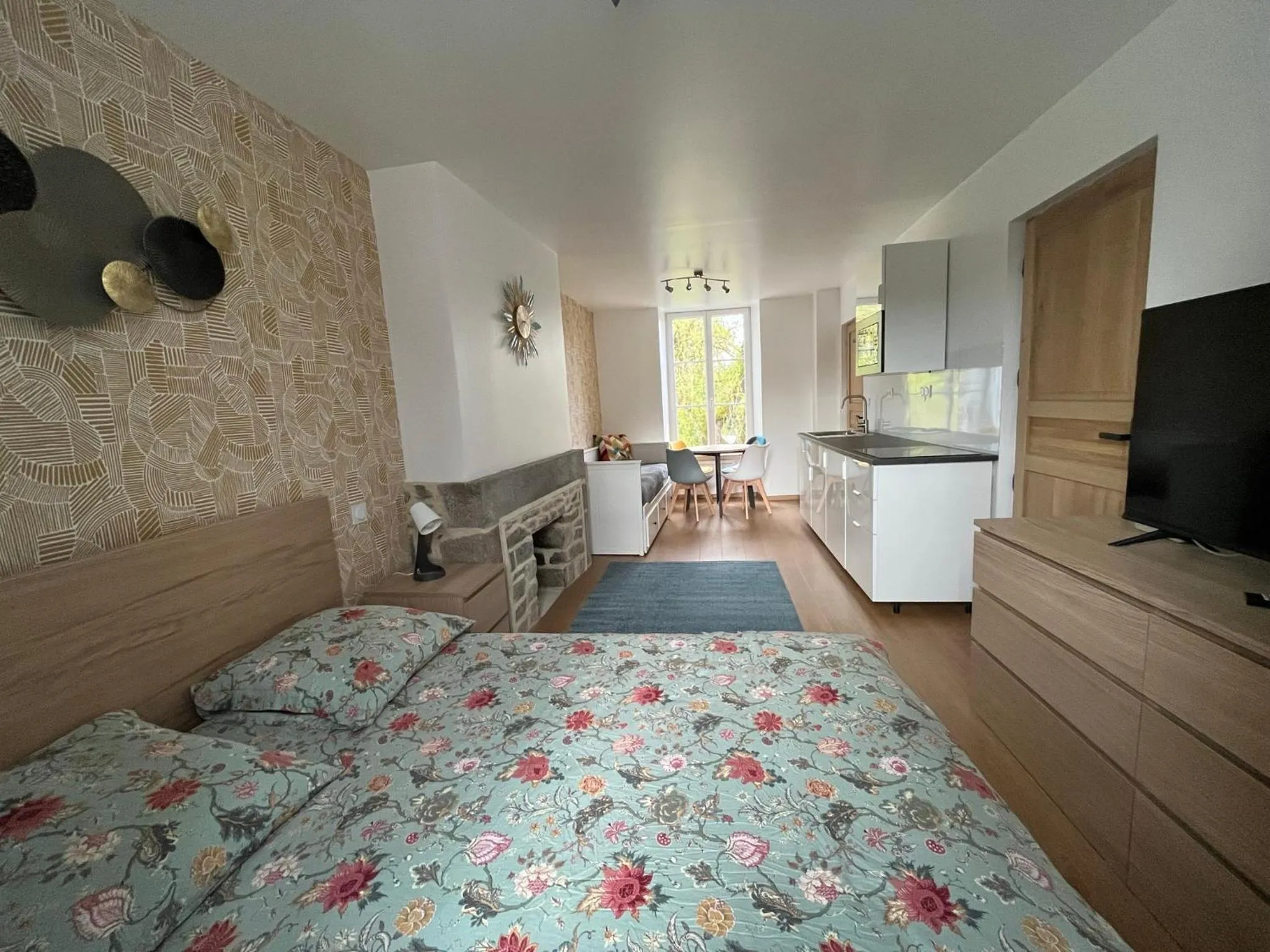 Bed in La Maison des Amis en Normandie