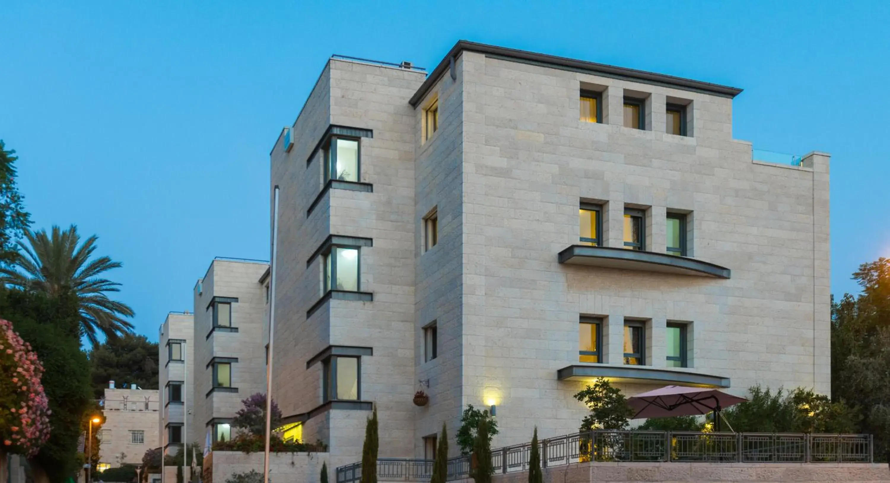 Property building in Rafael Residence Boutique Property building in Rafael Residence Boutique