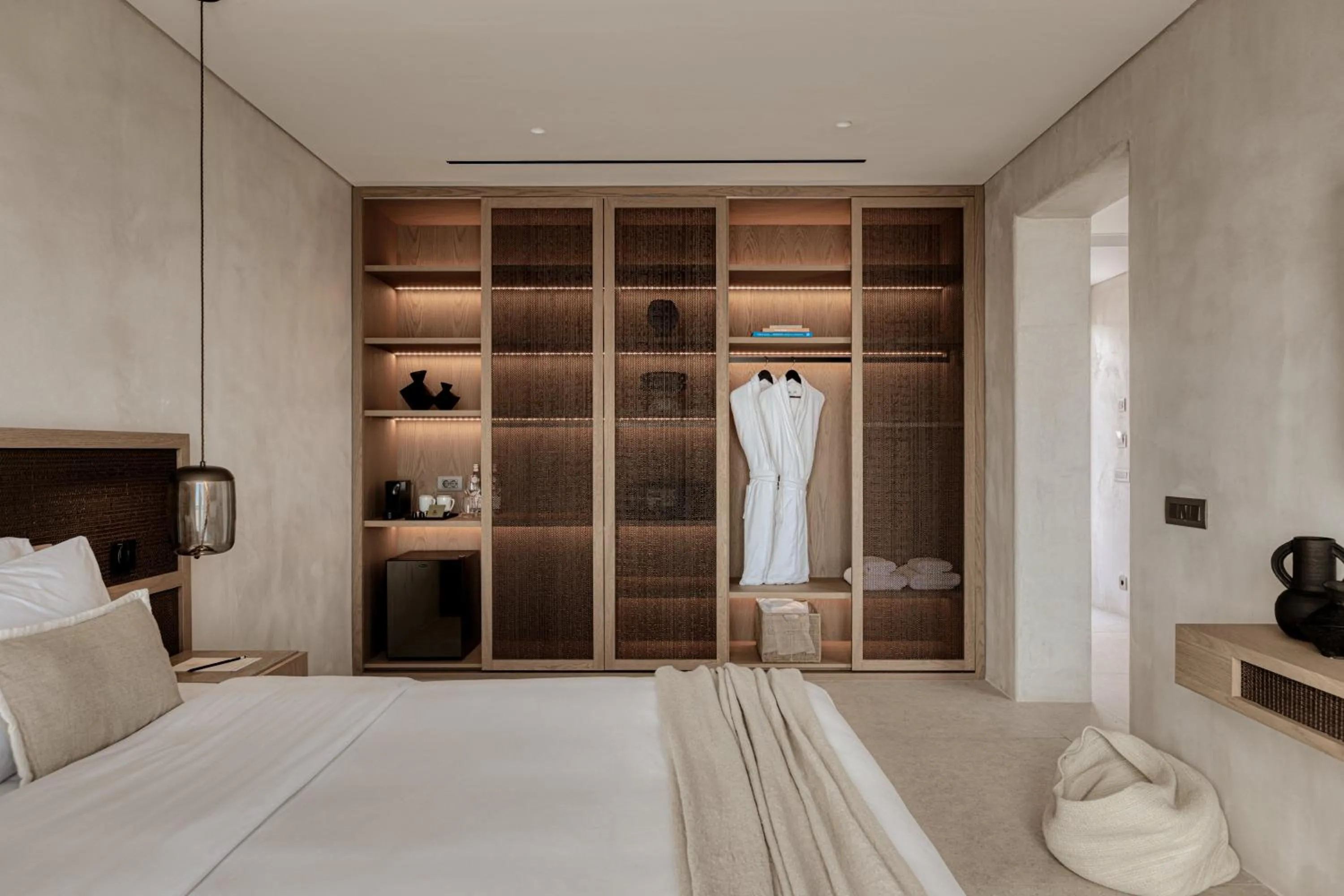 Bedroom, Bed in Enigma Mykonos Hideaway Suites