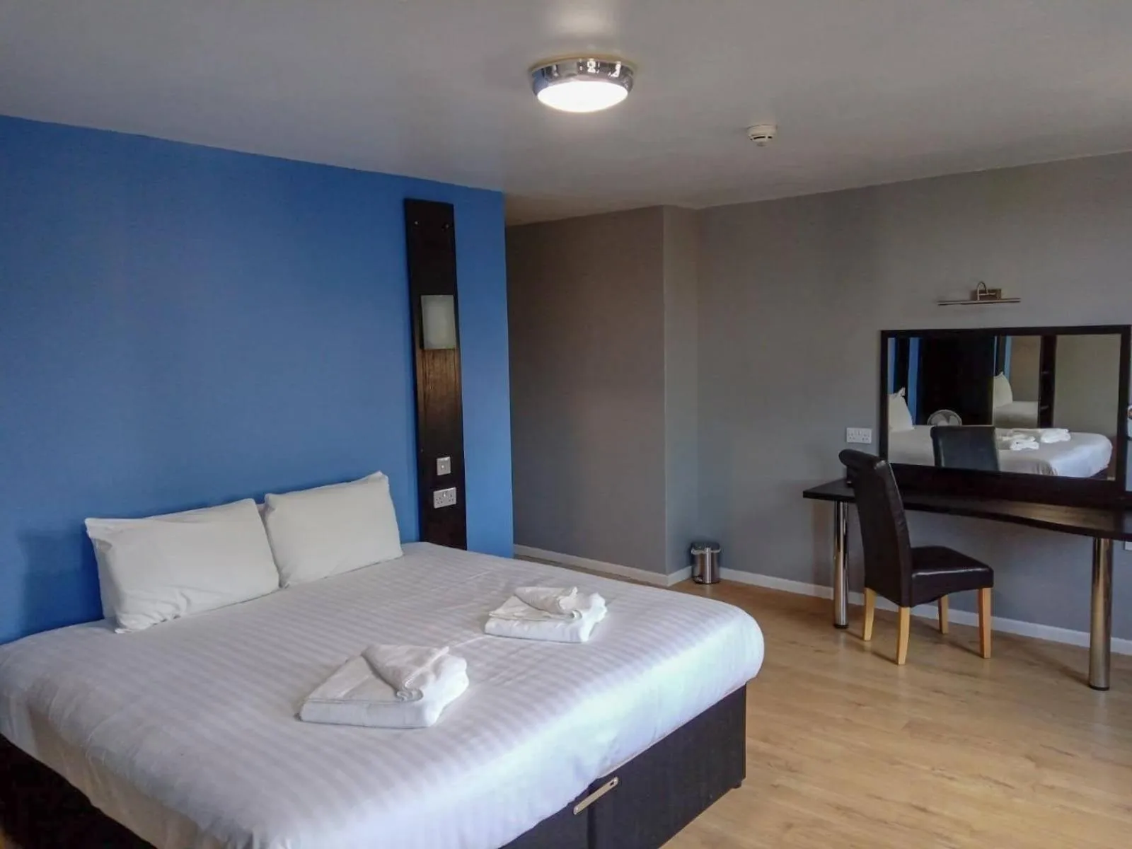 Bedroom, Bed in Gilson Hotel