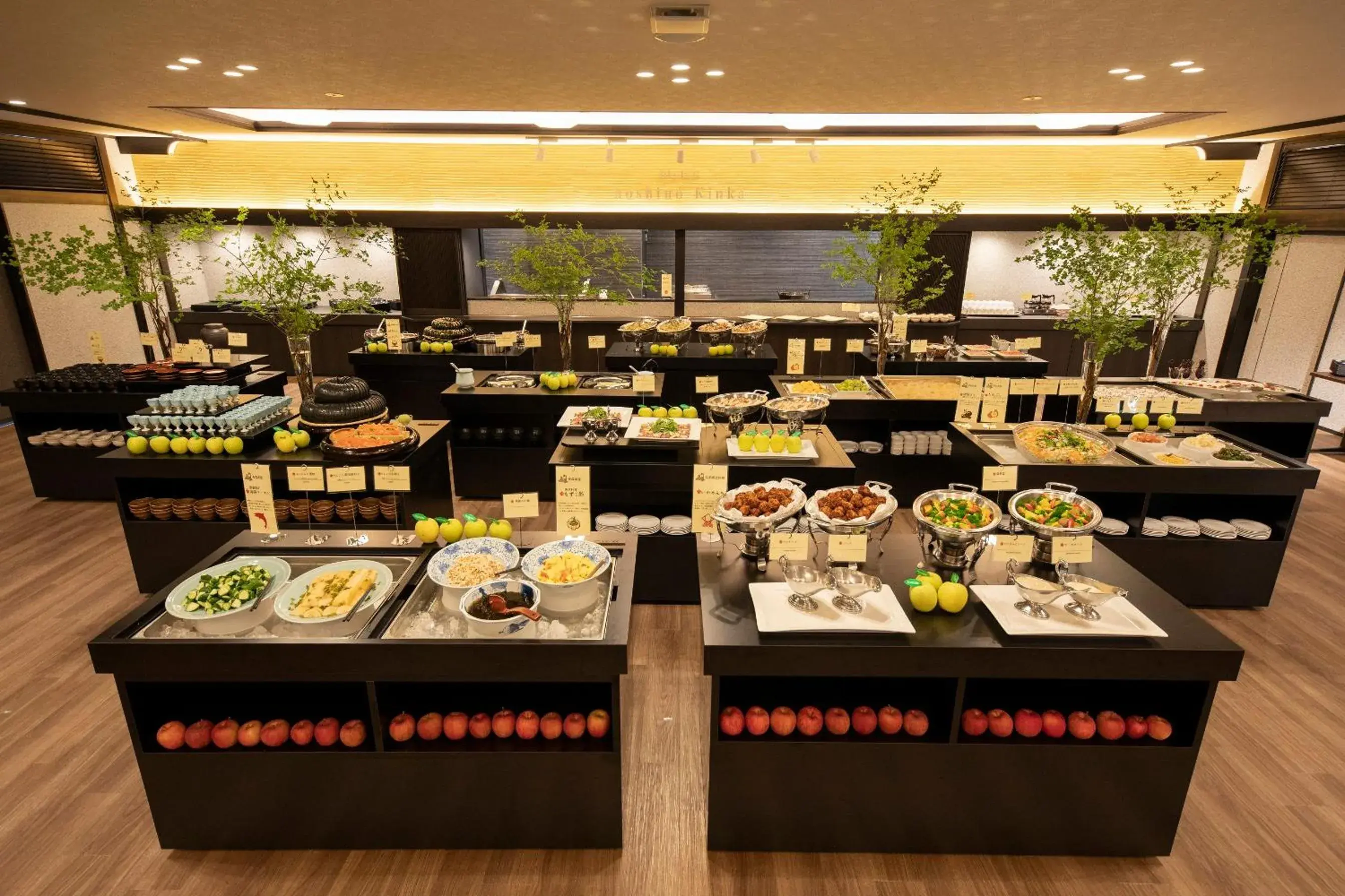 Restaurant/places to eat in Hotel Apple Land Restaurant/places to eat in Hotel Apple Land