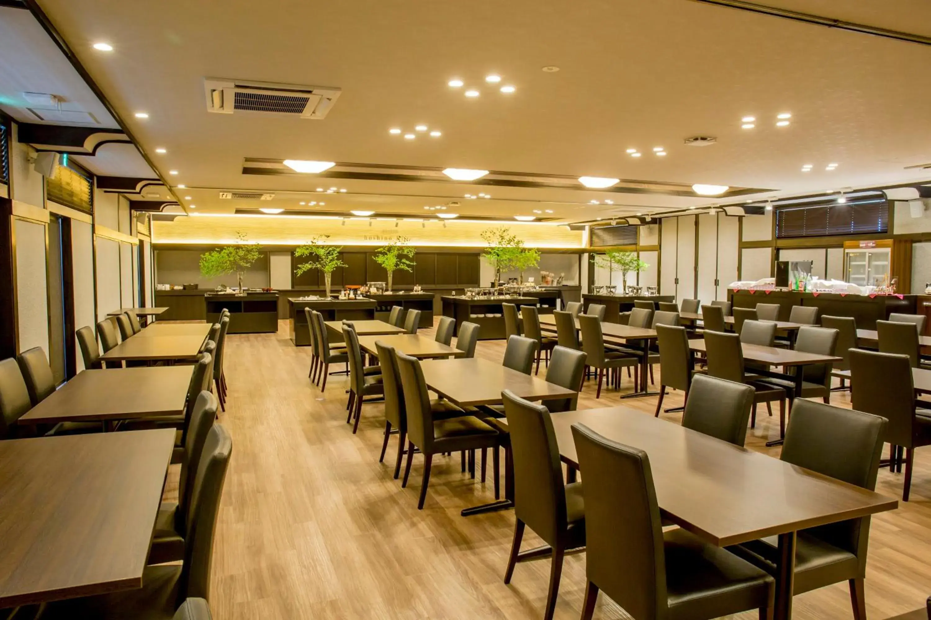 Restaurant/places to eat in Hotel Apple Land Restaurant/places to eat in Hotel Apple Land