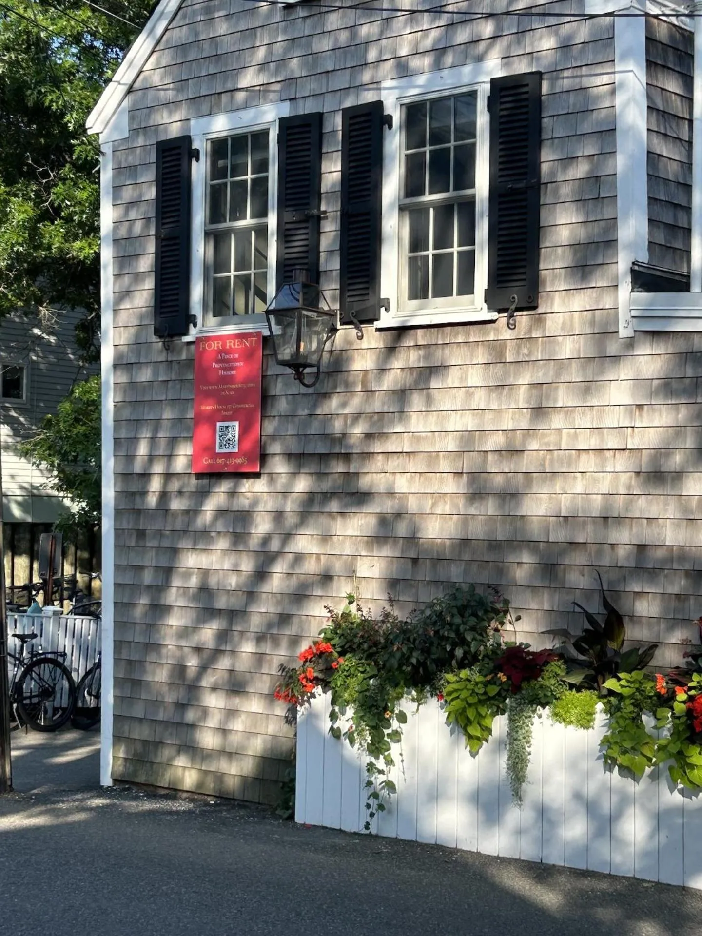 Property building in Martin House 157