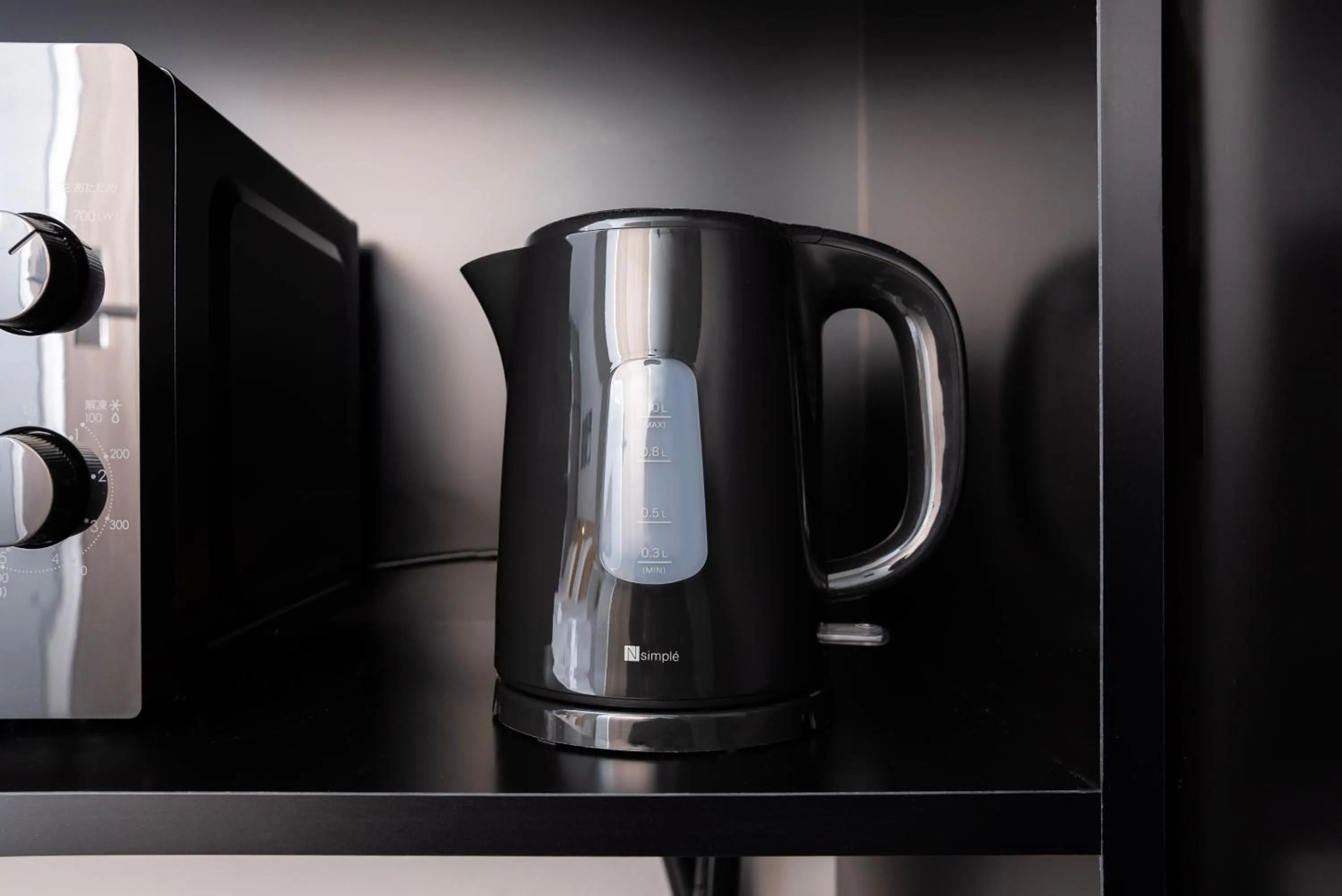 Photo of the whole room in WELLSTAY Osaka Shinimamiya Station