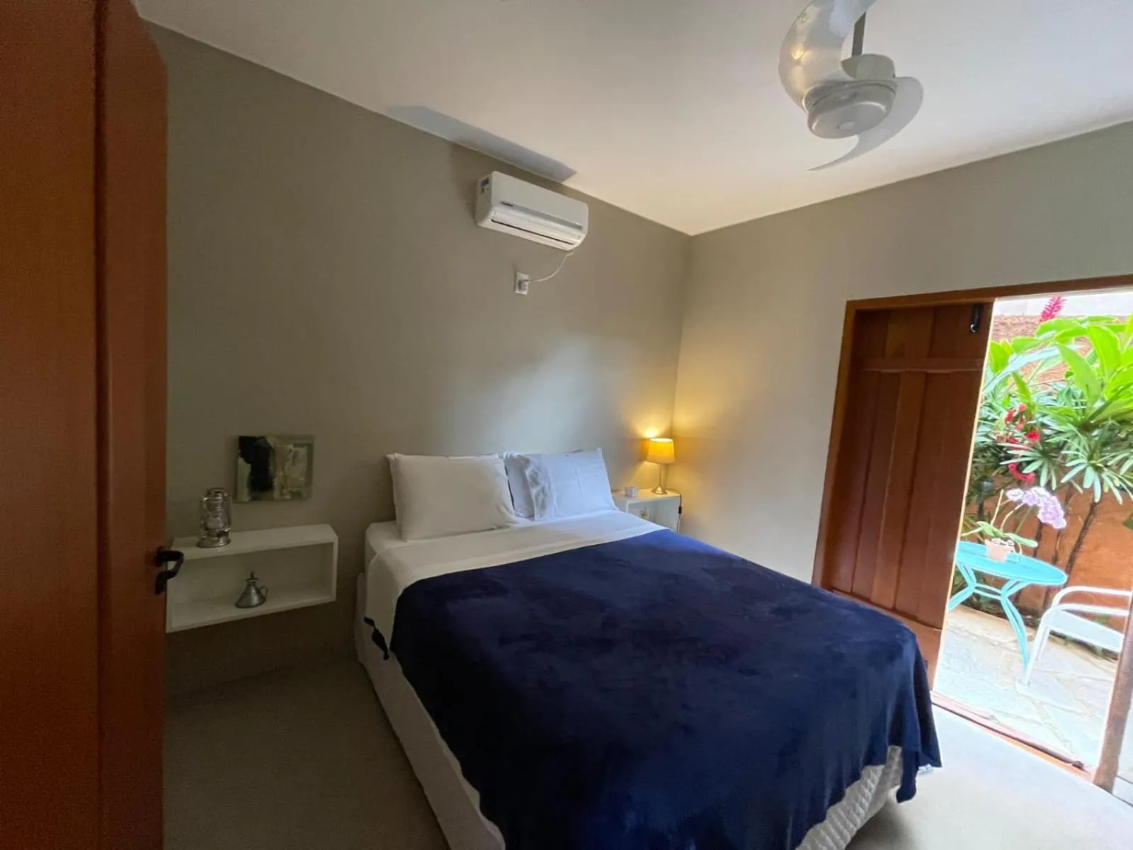 Bed in Confraria da Prata Flats