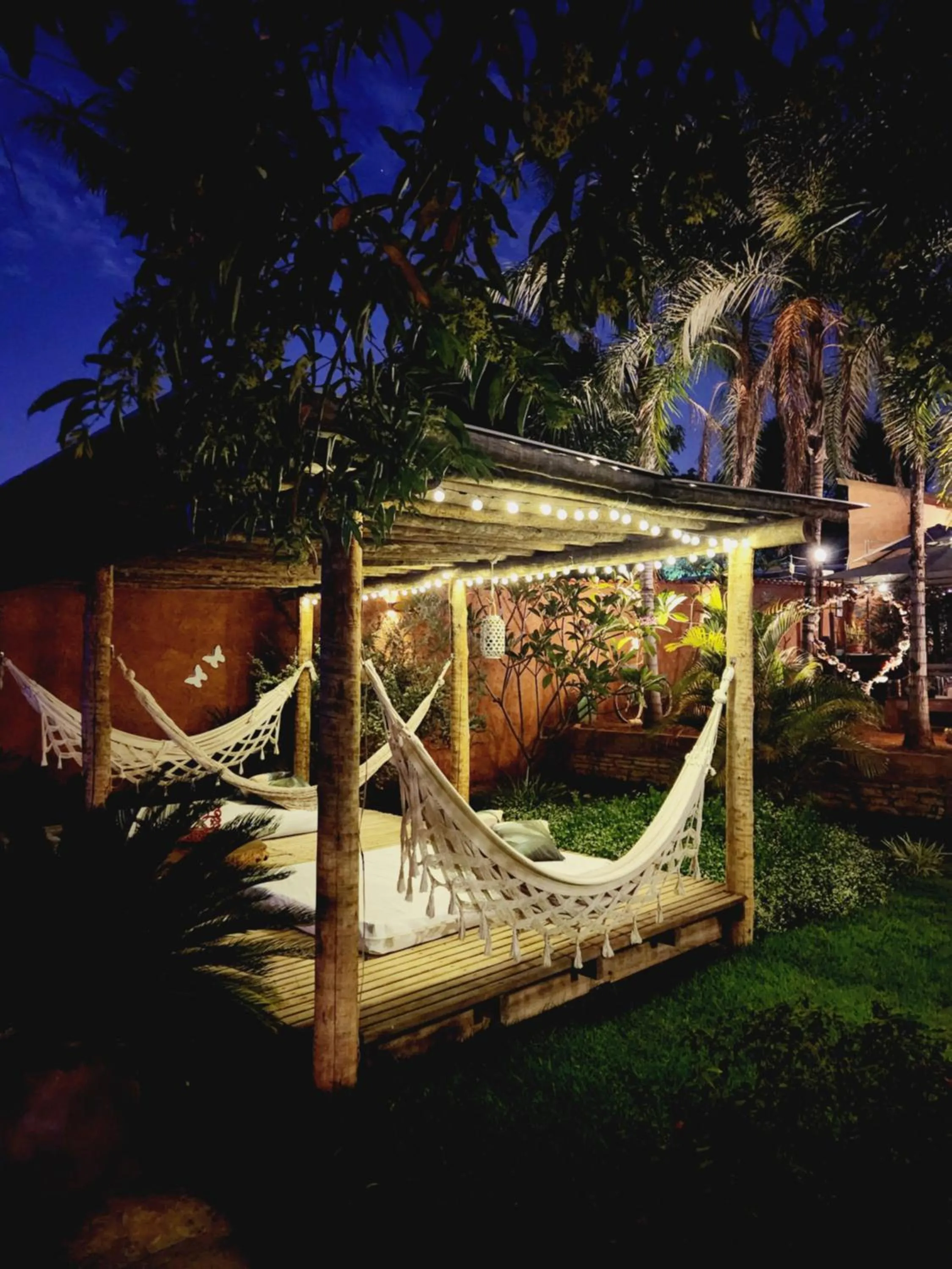Garden view in Confraria da Prata Flats