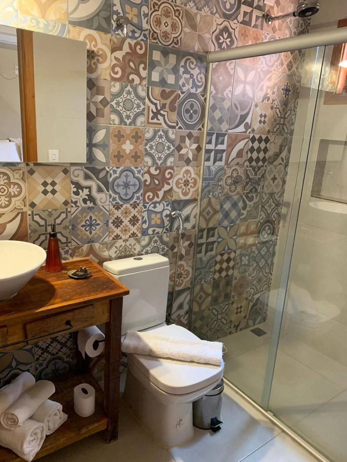 Bathroom in Confraria da Prata Flats