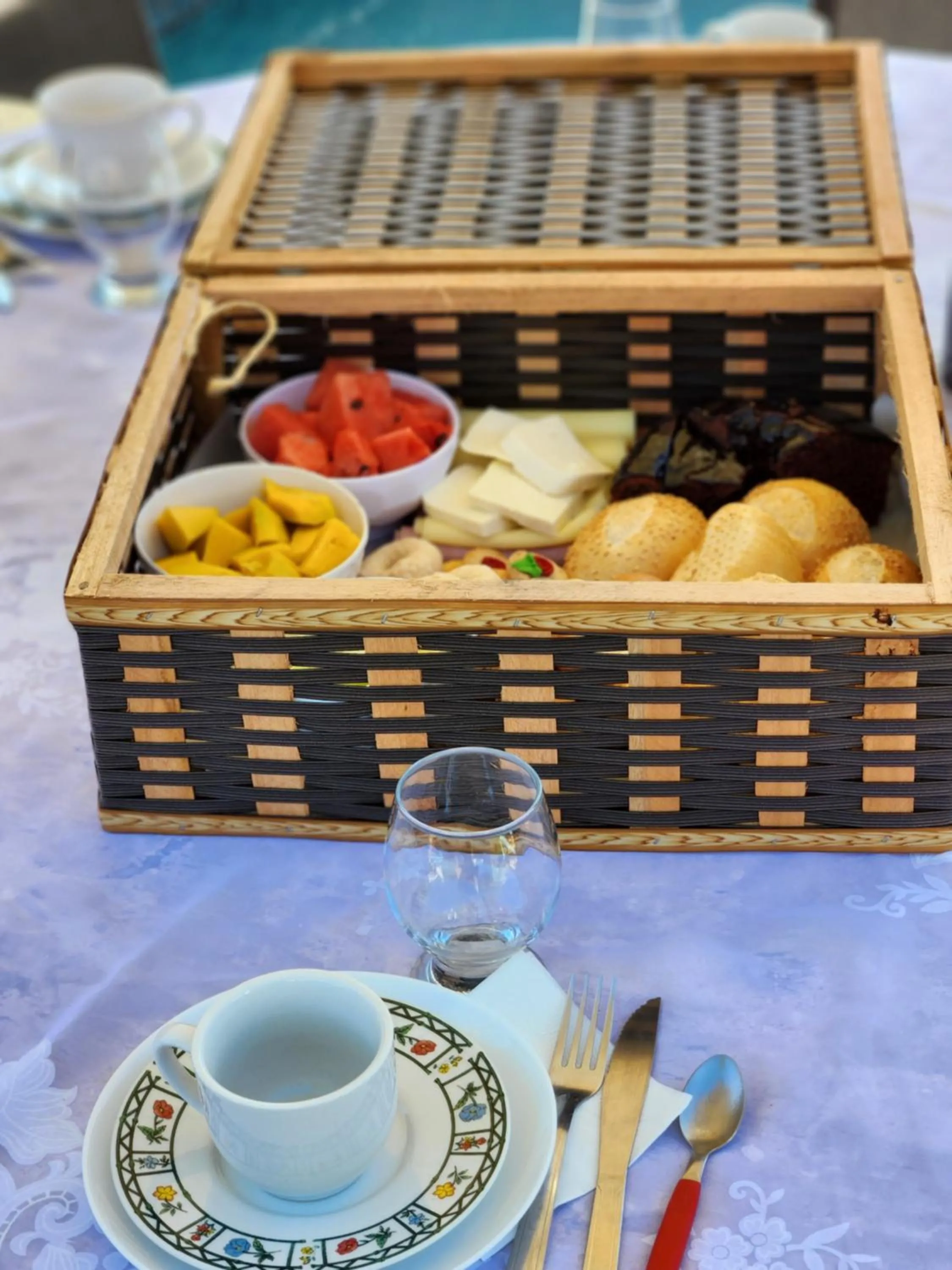 Breakfast in Confraria da Prata Flats