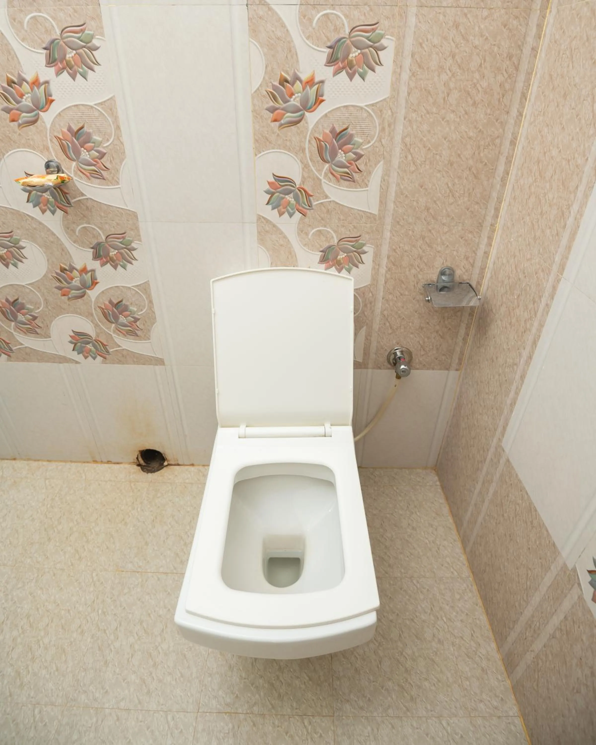 Bathroom in JUNGLE STAR MANSION