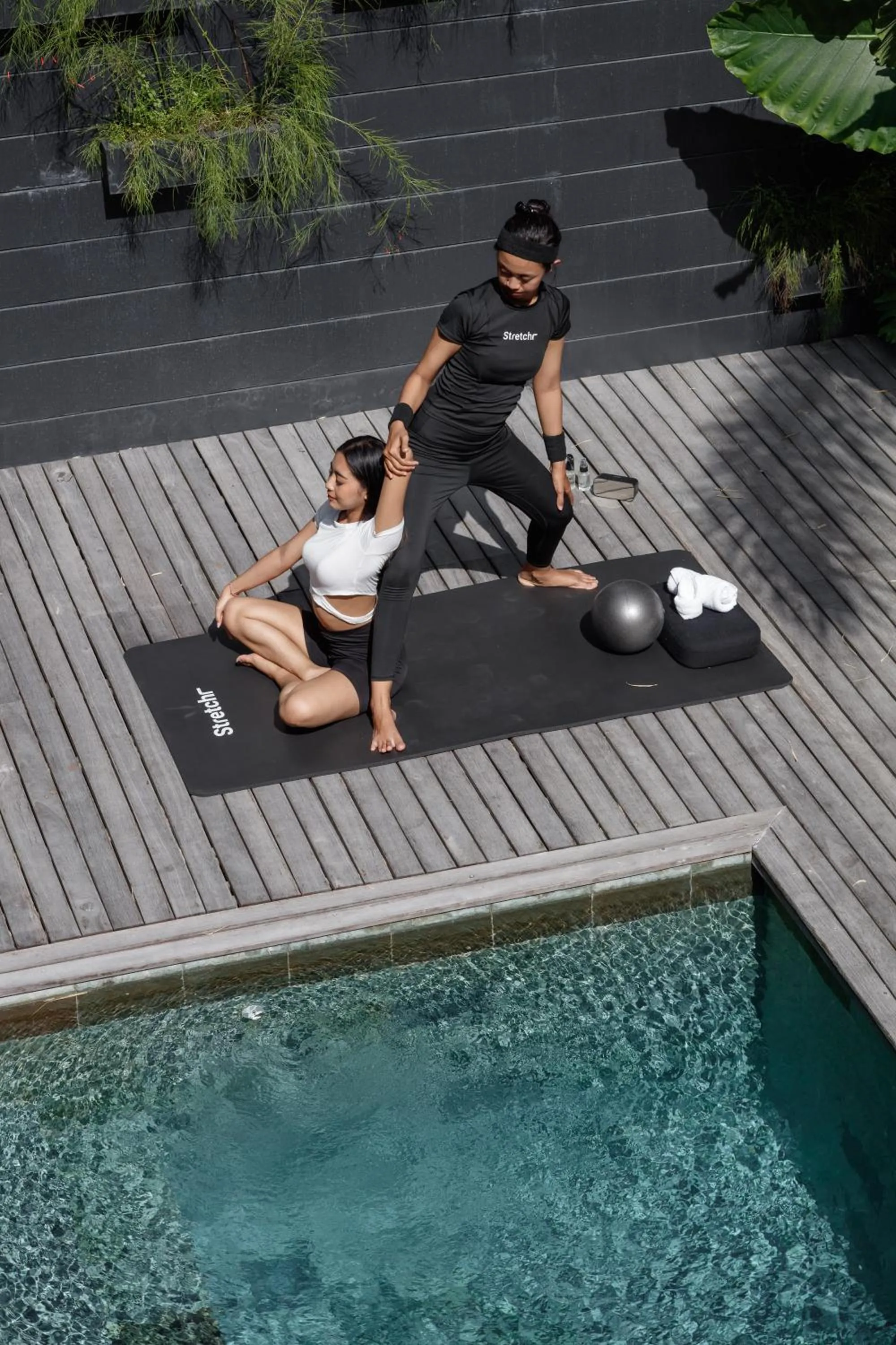 People in Black Villas Canggu Beach by OXO