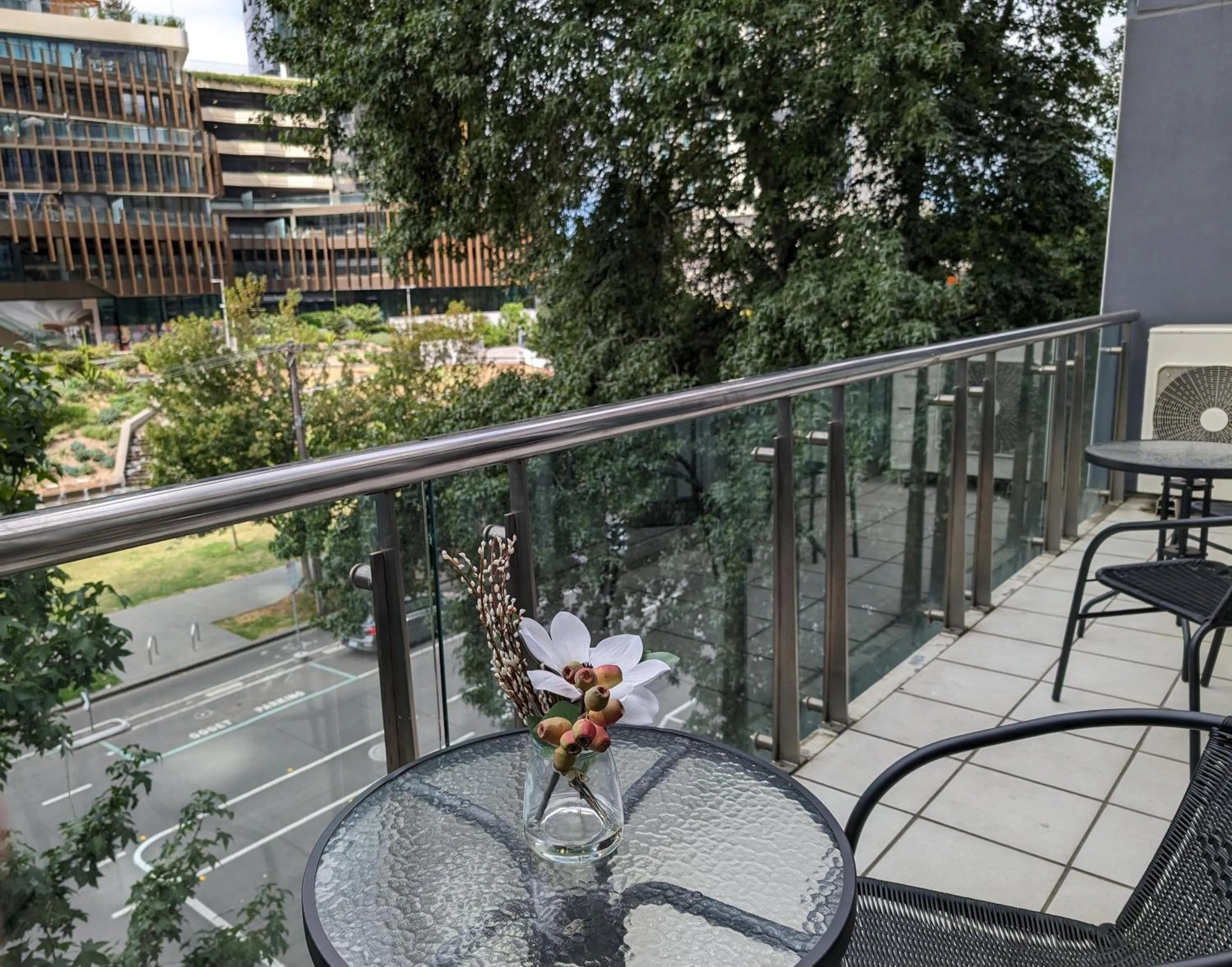 Balcony/Terrace in Spacious Apartment in Southbank - Sleeps 6