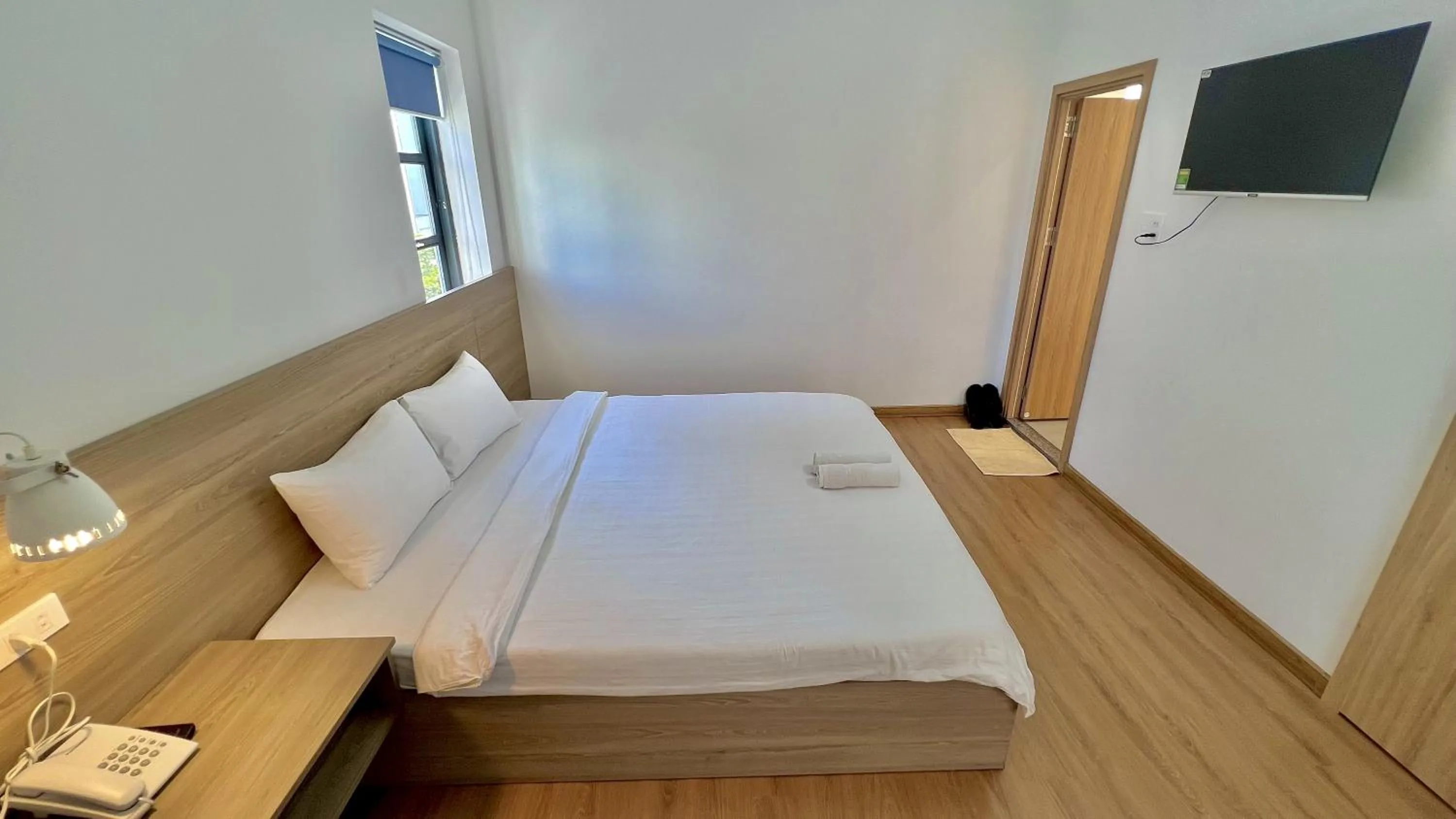 Bedroom, Bed in BAMBOO Hotel Vung Tau