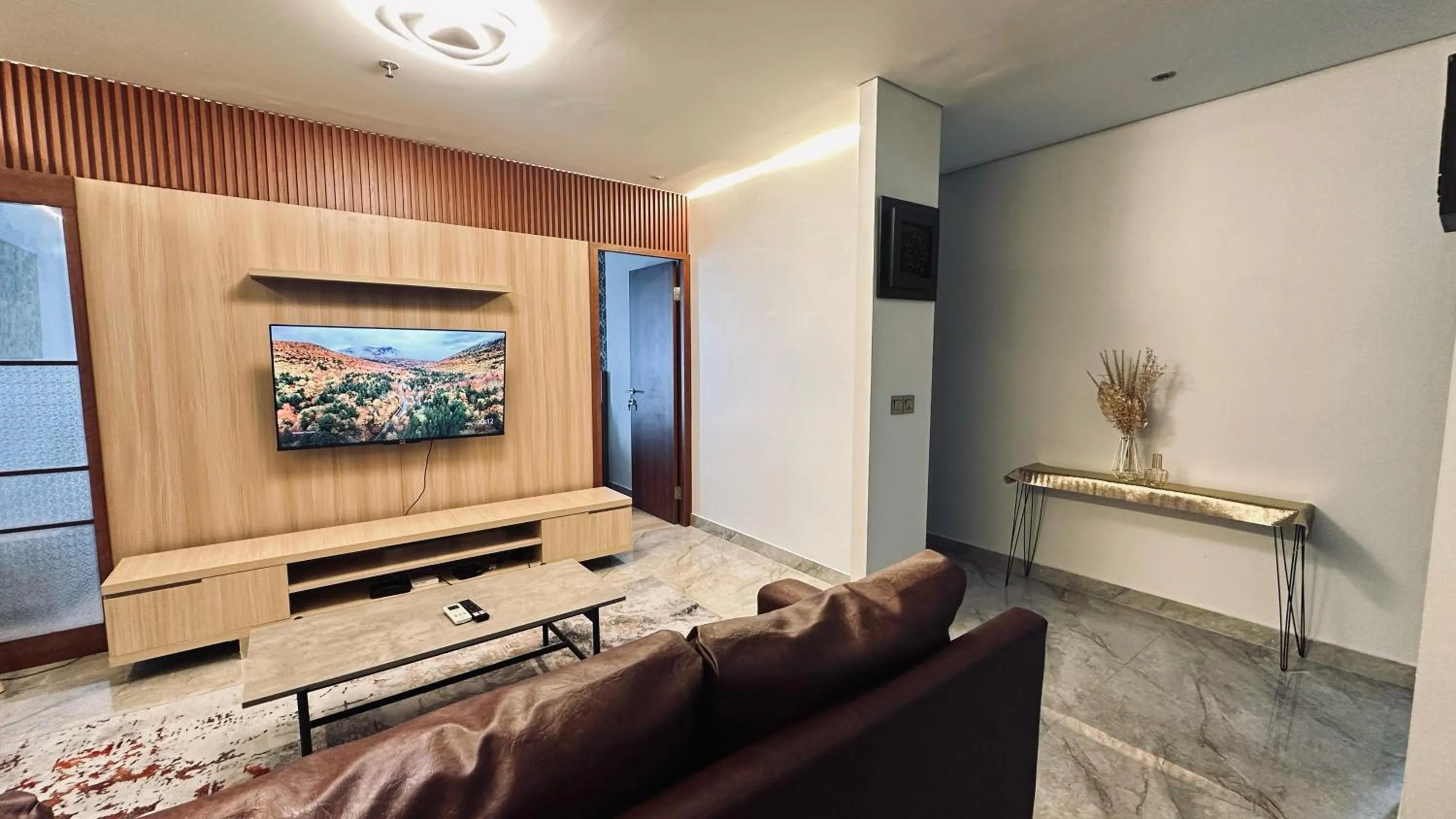 The H Tower Rasuna Suites Kuningan Jakarta By Villaloka