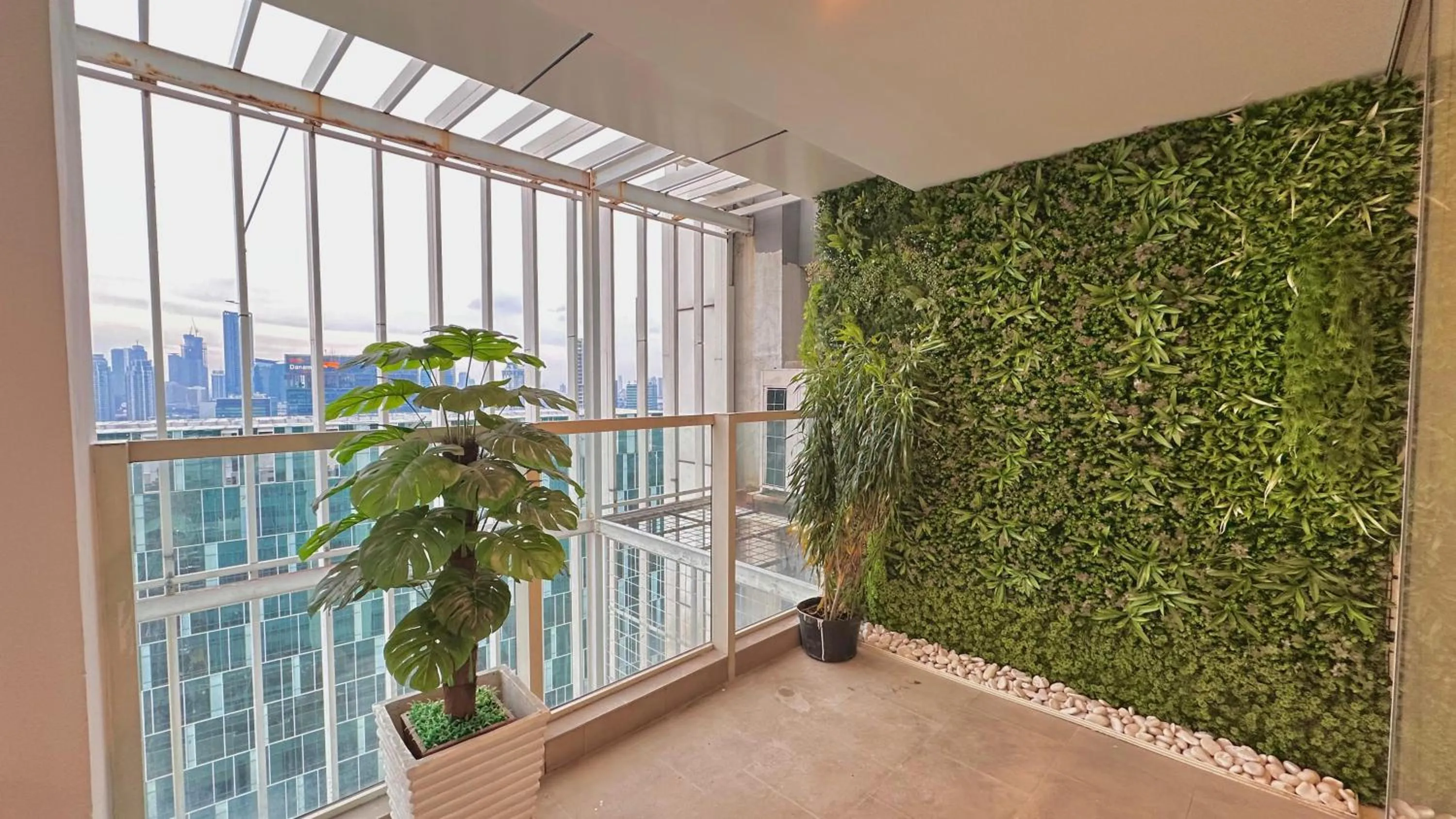 The H Tower Rasuna Suites Kuningan Jakarta By Villaloka