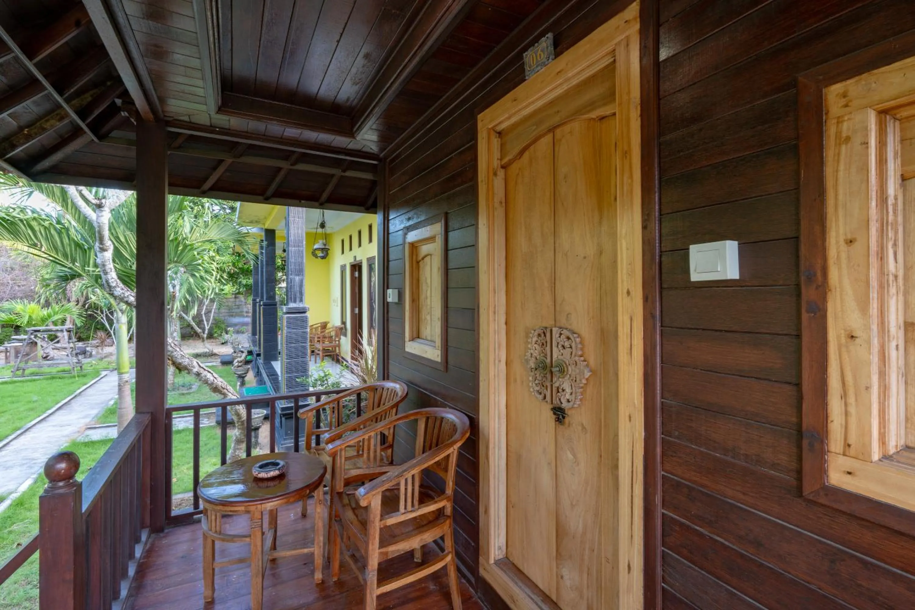 Balcony/Terrace in Puri Soka Lembongan by ABM
