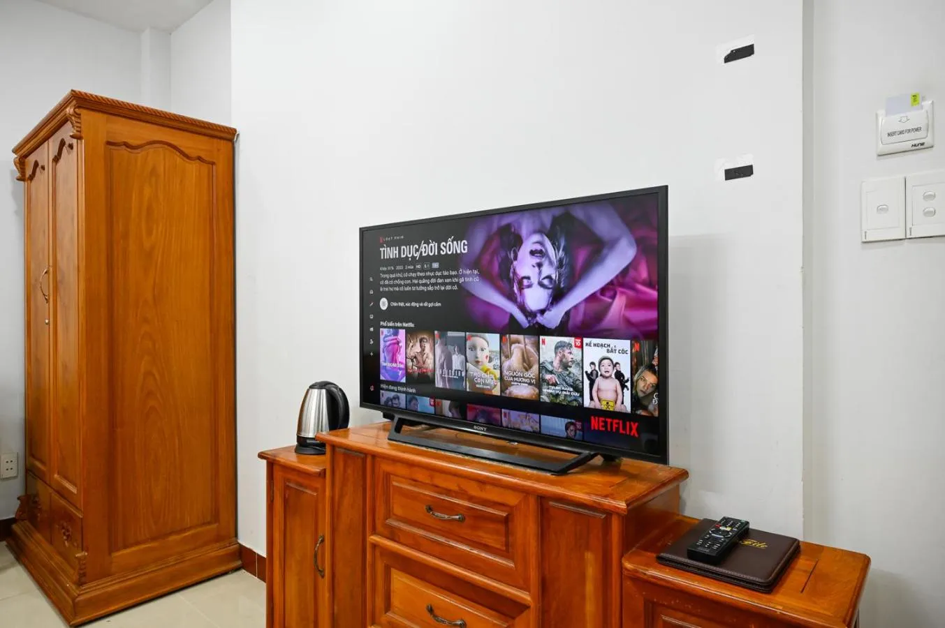 TV and multimedia in Sky Star Hotel