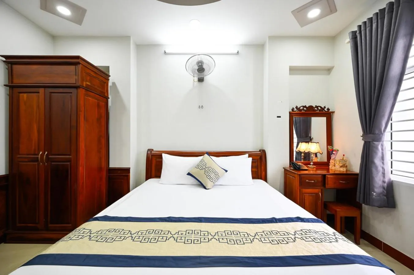 Bed in Sky Star Hotel