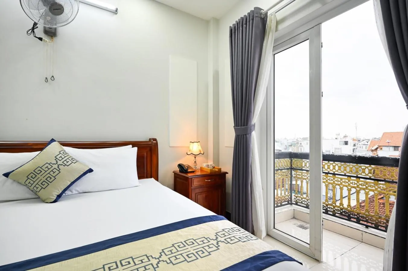 Bed in Sky Star Hotel