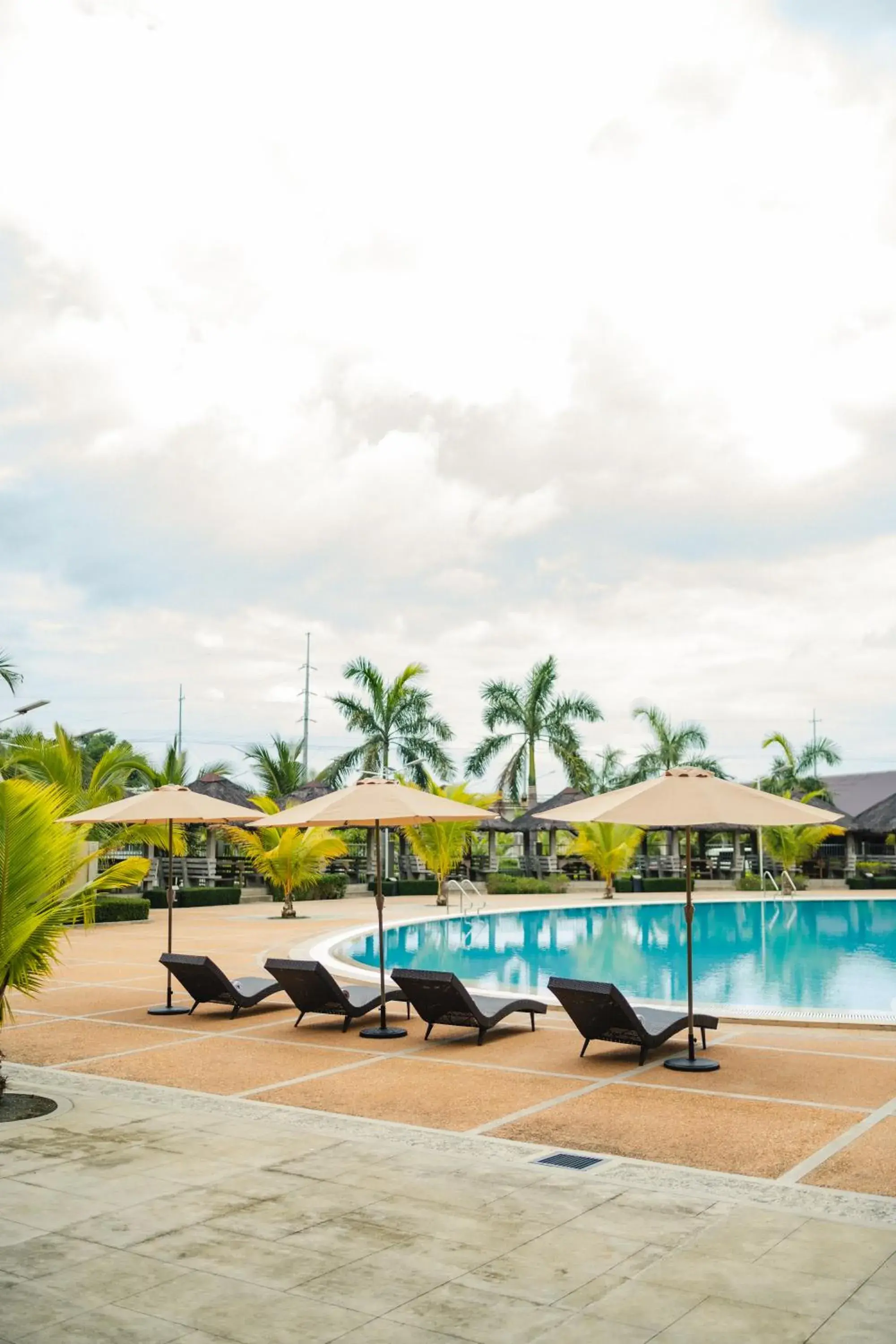 Swimming pool in River Palm Hotel and Resort powered by Cocotel Swimming pool in River Palm Hotel and Resort powered by Cocotel