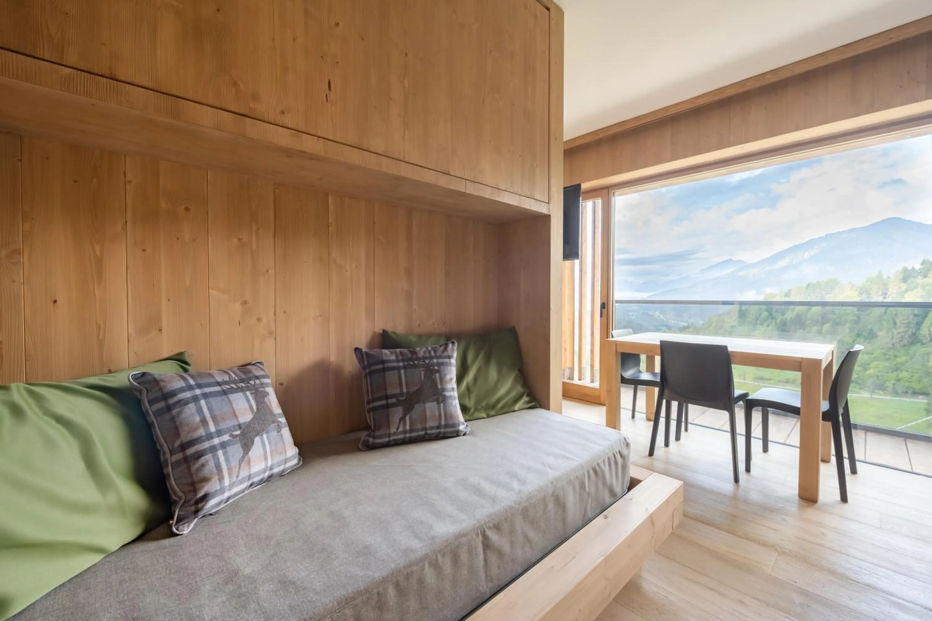 Mountain view, Bed in Ama Dolomiti - Residence