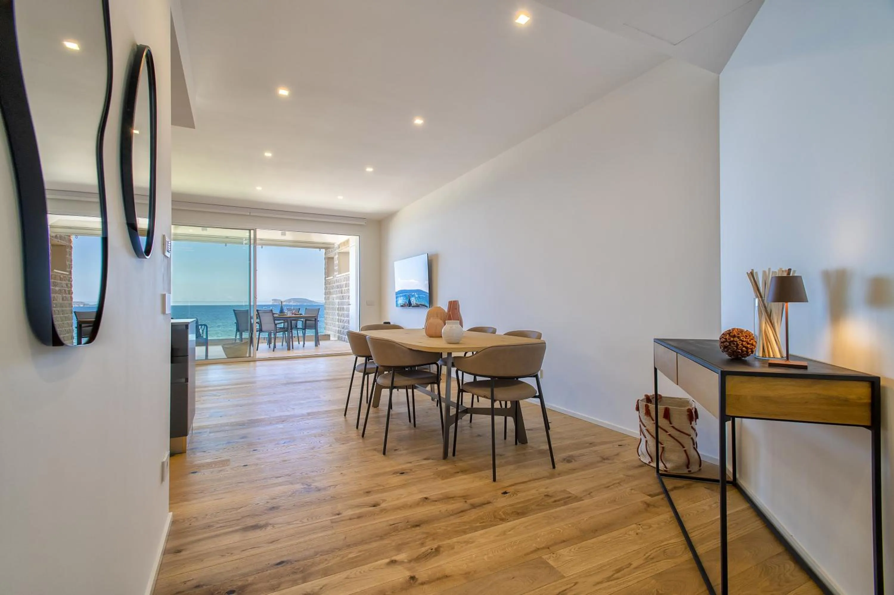 Natural landscape in Sea inside luxury apartment: vista mozzafiato