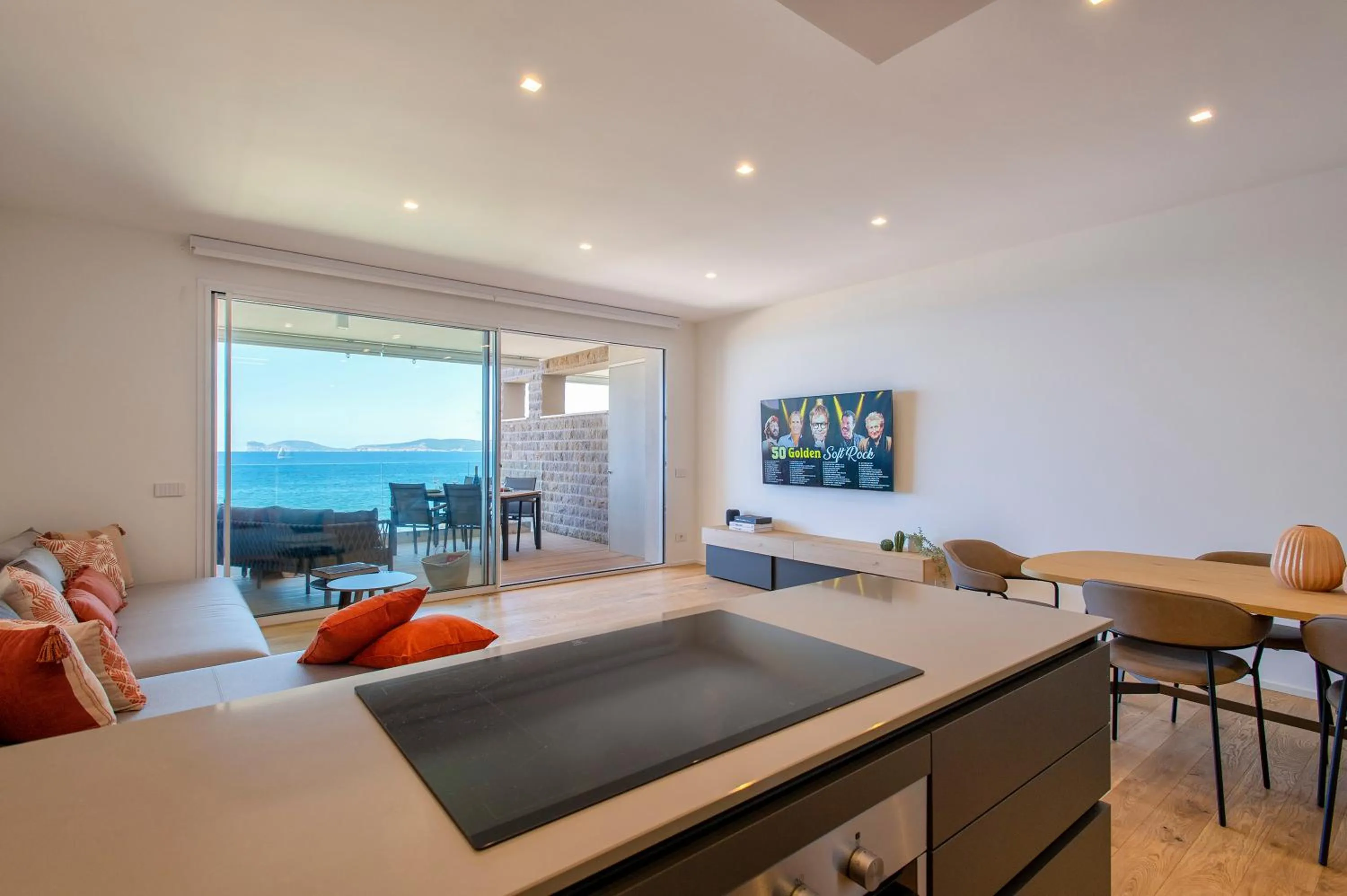 Natural landscape in Sea inside luxury apartment: vista mozzafiato