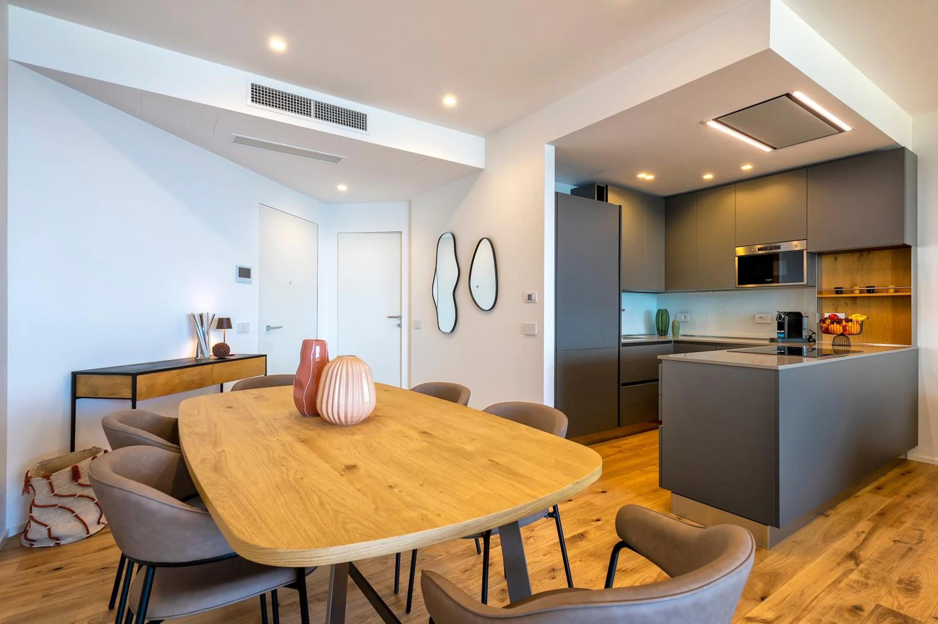 Kitchen or kitchenette in Sea inside luxury apartment: vista mozzafiato