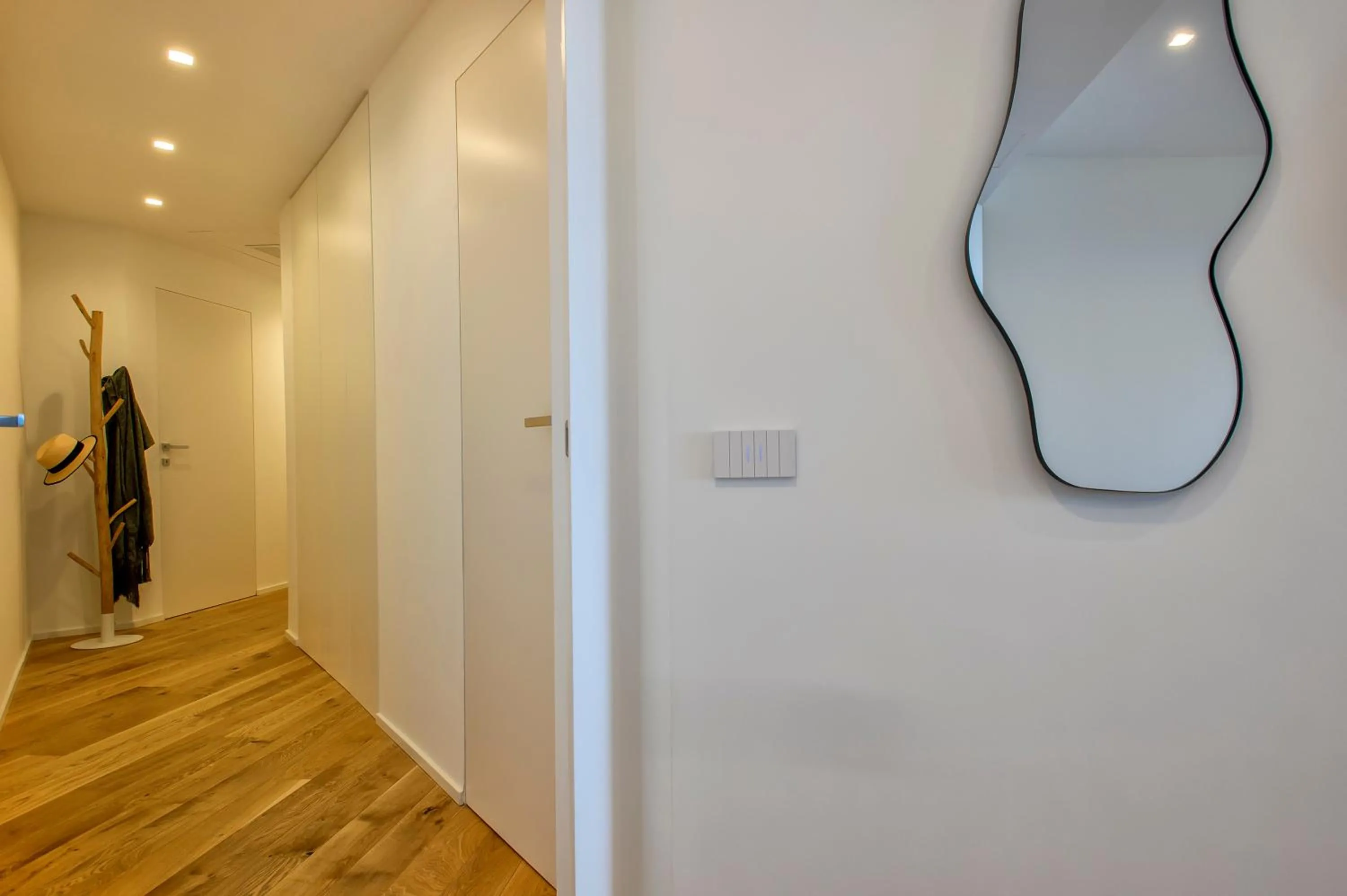 wardrobe in Sea inside luxury apartment: vista mozzafiato