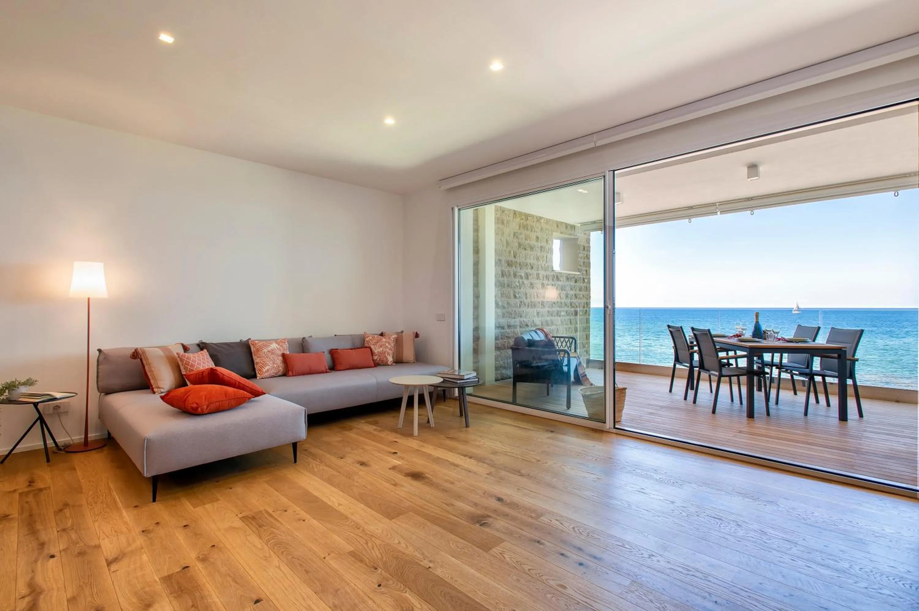 Natural landscape in Sea inside luxury apartment: vista mozzafiato